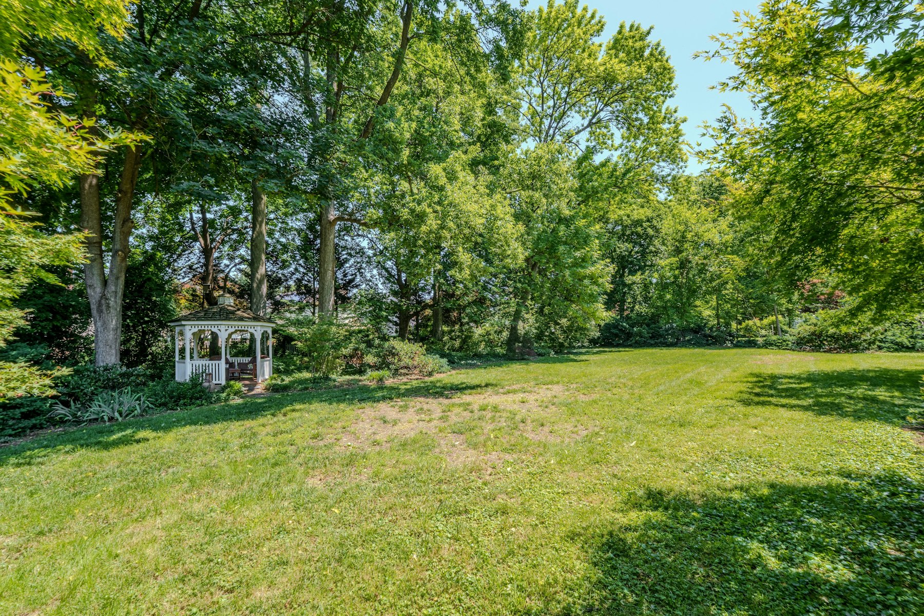  208 Edwards Ferry Road NE, Leesburg, VA, 20176 - 物件實景