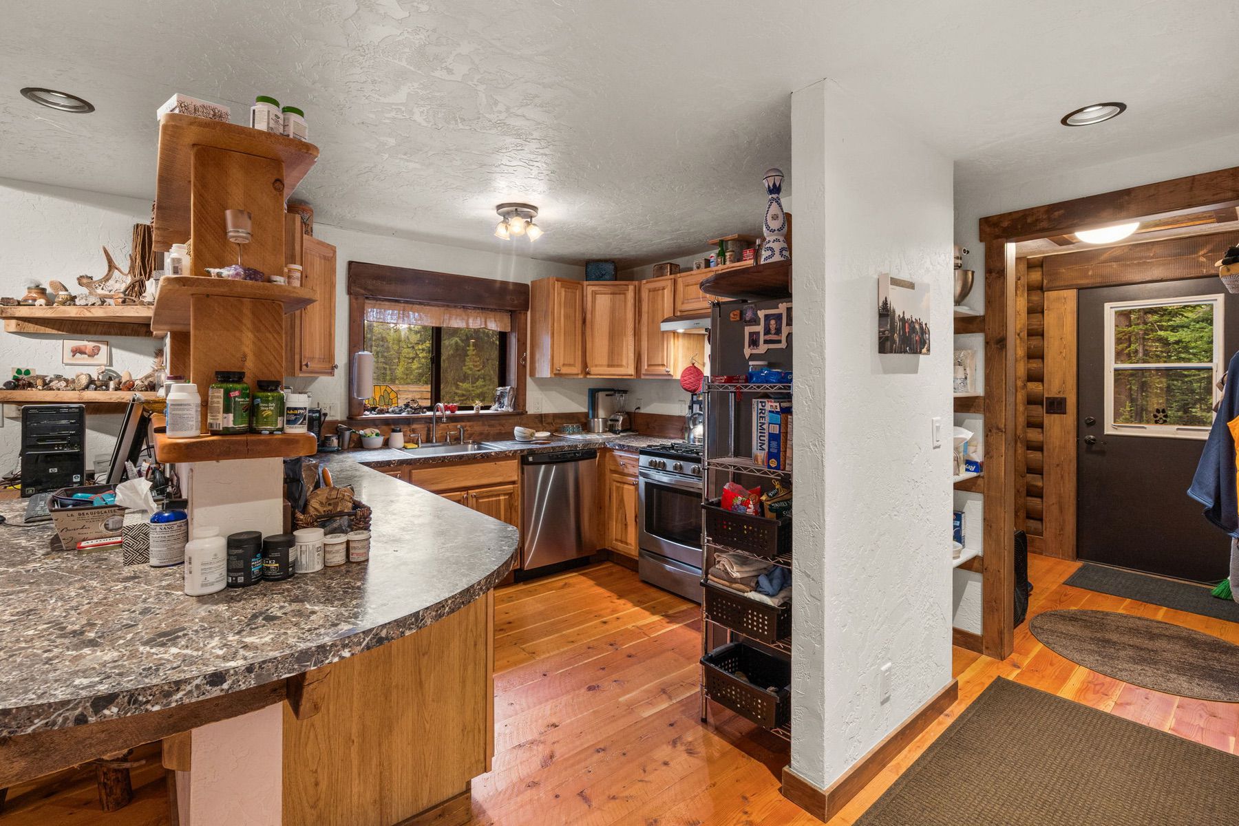  708 US Highway 212 W - 物件實景