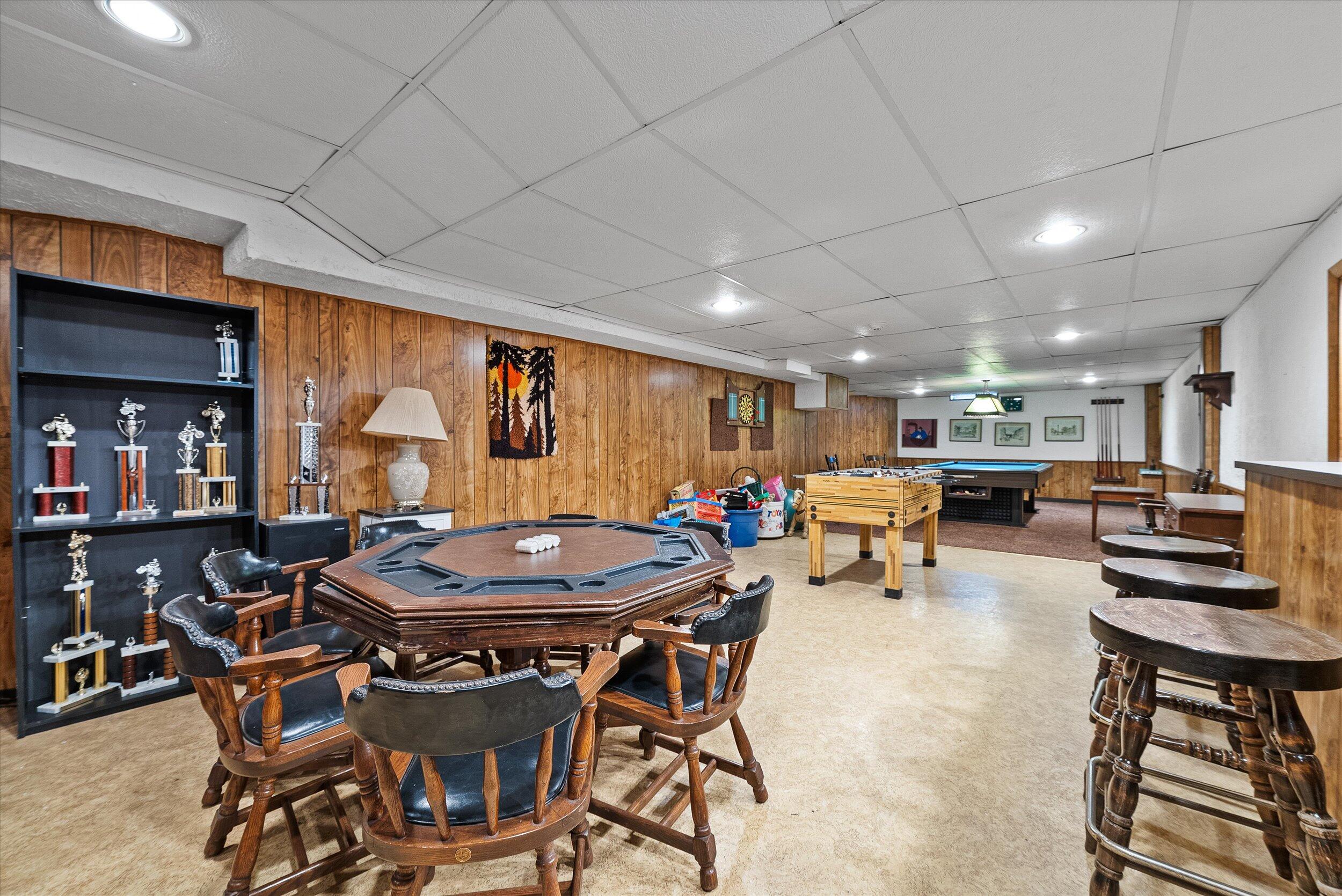 Mequon, Wisconsin, 53097, United States, 5 Bedrooms Bedrooms, ,5 BathroomsBathrooms,Residential,For Sale,1907648