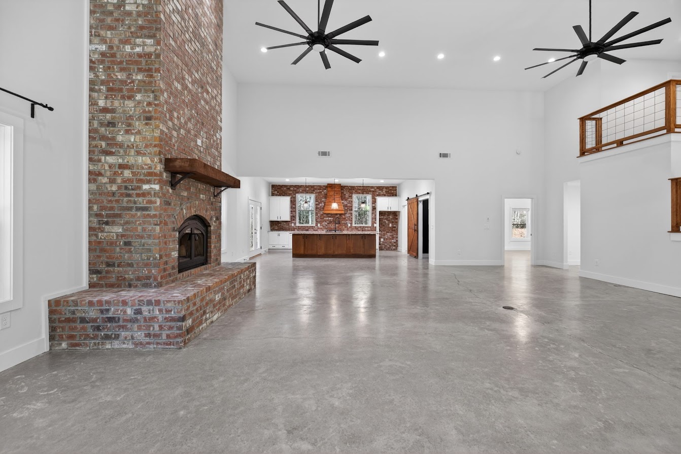 Carrollton, Georgia, 30117, United States, 4 Bedrooms Bedrooms, ,5 BathroomsBathrooms,Residential,For Sale,2015350