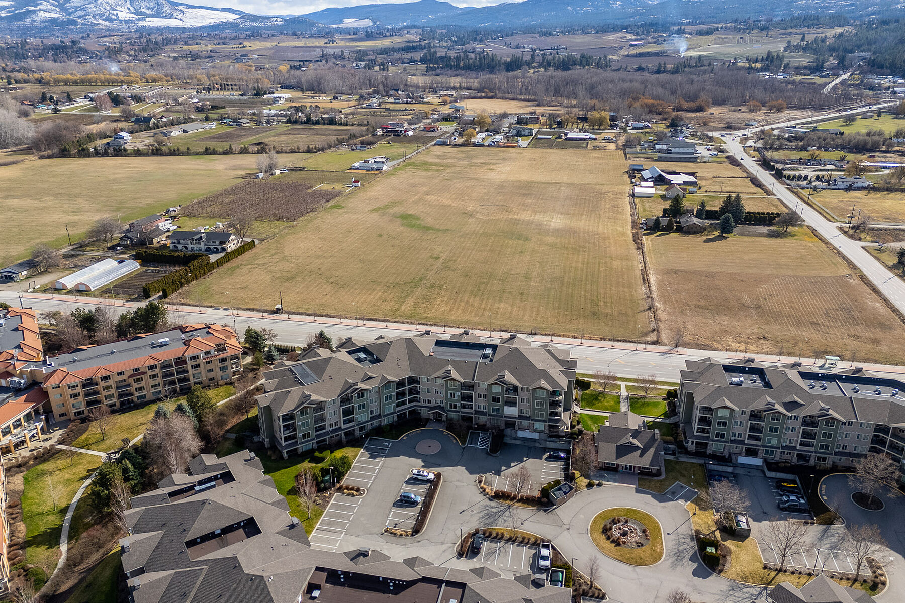  Mission Meadows Condo - 物件實景