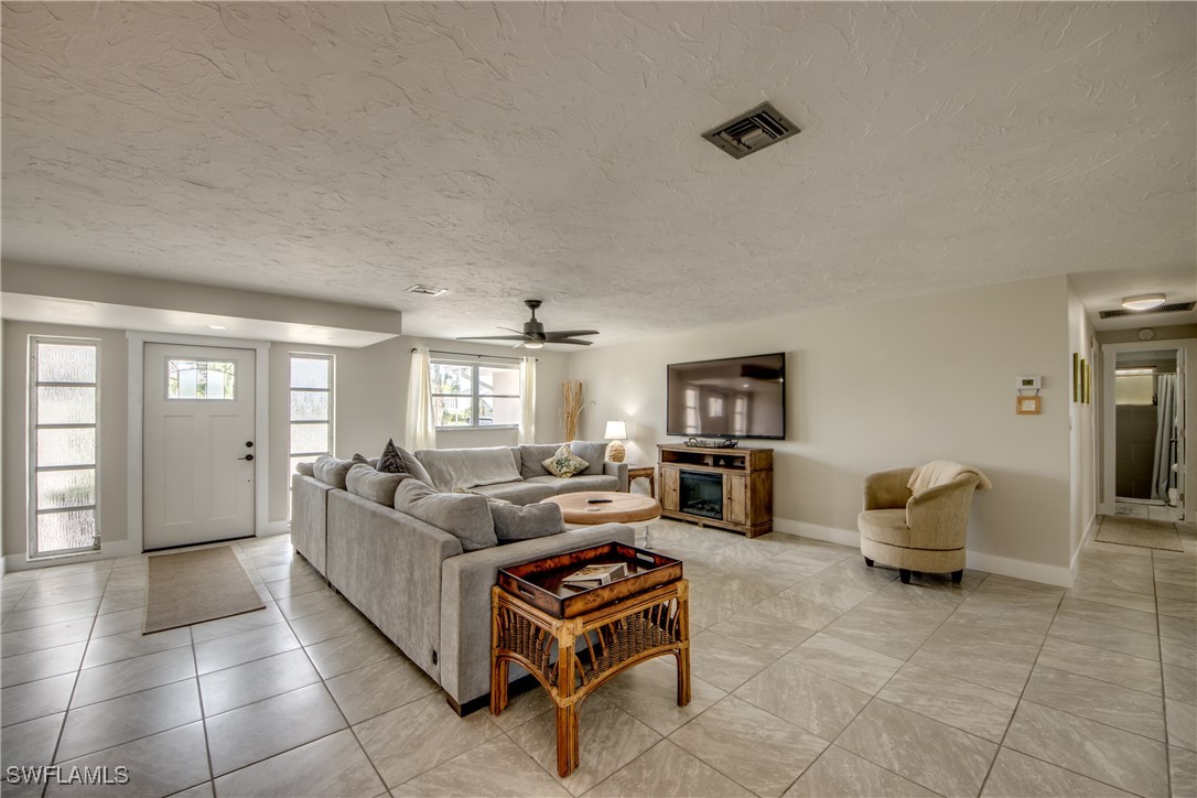 St James City, Florida, 33956, United States, 3 Bedrooms Bedrooms, ,2 BathroomsBathrooms,Residential,For Sale,1942698