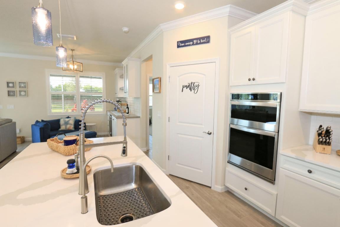 Port St Lucie, Florida, 34987, United States, 3 Bedrooms Bedrooms, ,2 BathroomsBathrooms,Residential,For Sale,2006436