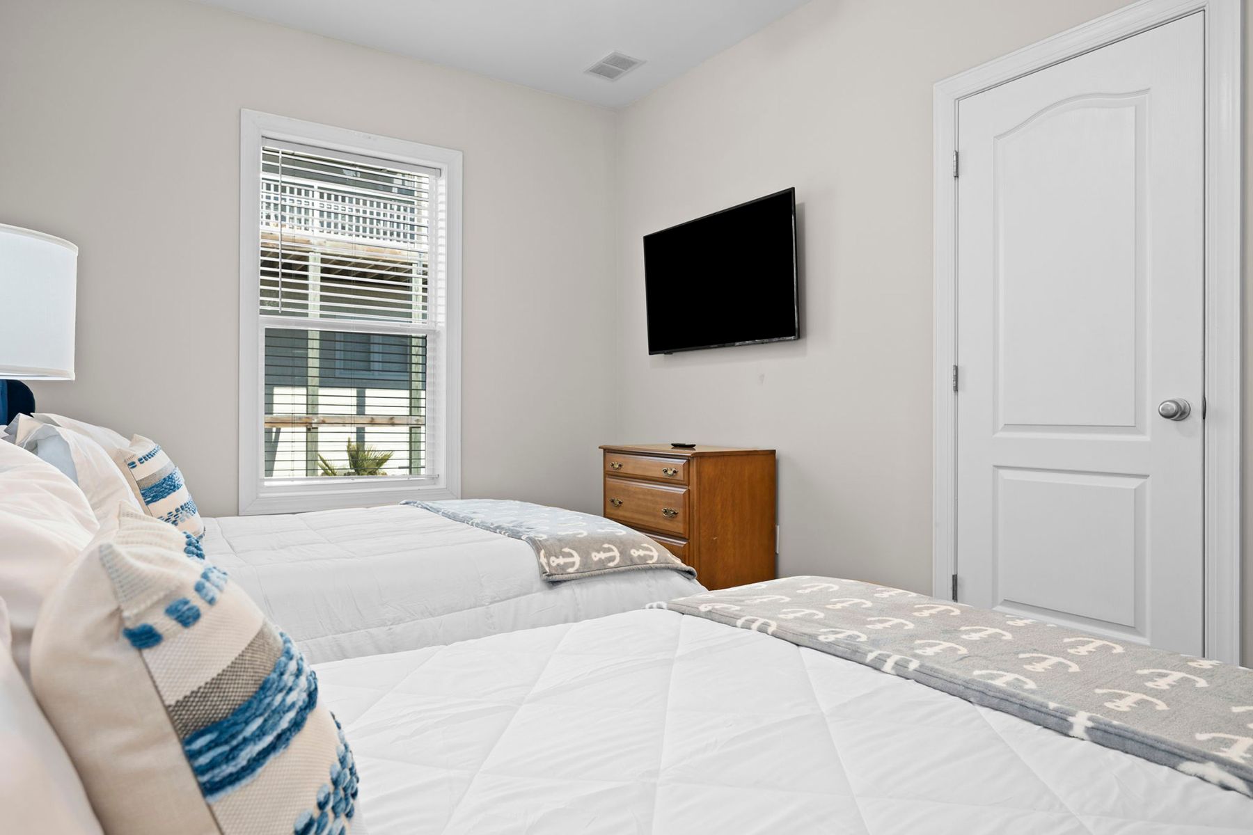  127 Eastview Drive, Emerald Isle, NC 28594 - 物件實景