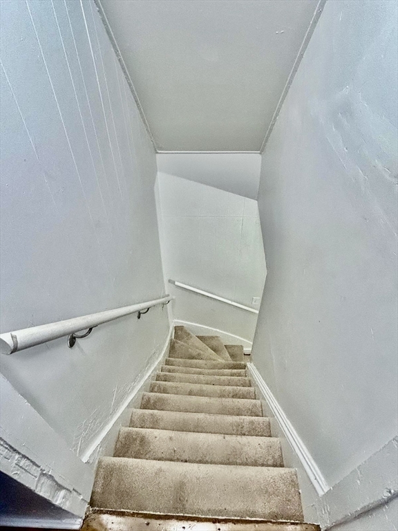 Lynn, Massachusetts, 01902, United States, 9 Bedrooms Bedrooms, ,3 BathroomsBathrooms,Residential,For Sale,1989600