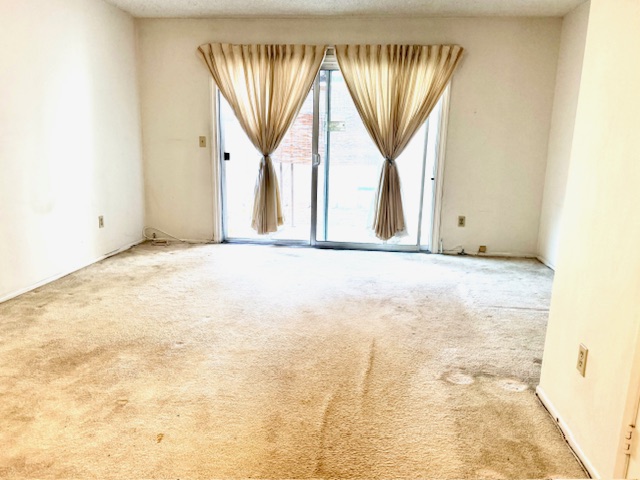 Cerritos, California, 90703, United States, 2 Bedrooms Bedrooms, ,2 BathroomsBathrooms,Residential,For Sale,1992382