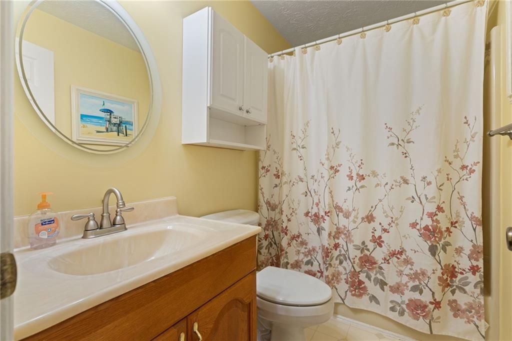 Cumming, Georgia, 30041, United States, 4 Bedrooms Bedrooms, ,3 BathroomsBathrooms,Residential,For Sale,1981336