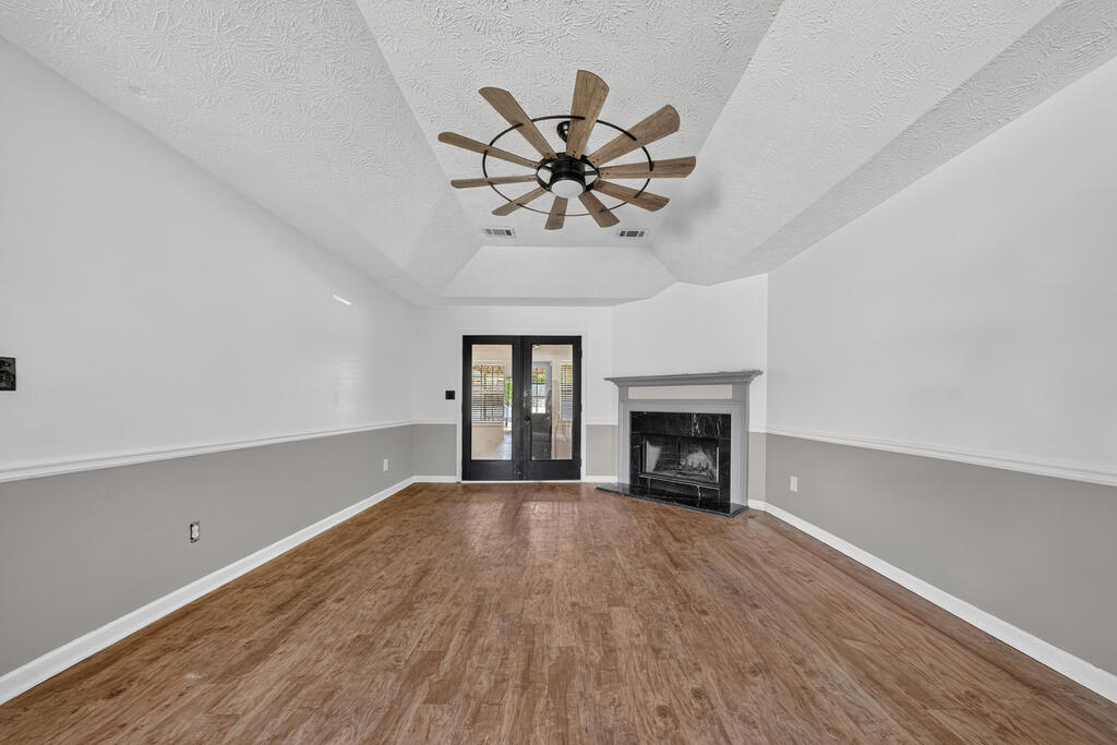 Lee Road 309 , Phenix City, AL 36870