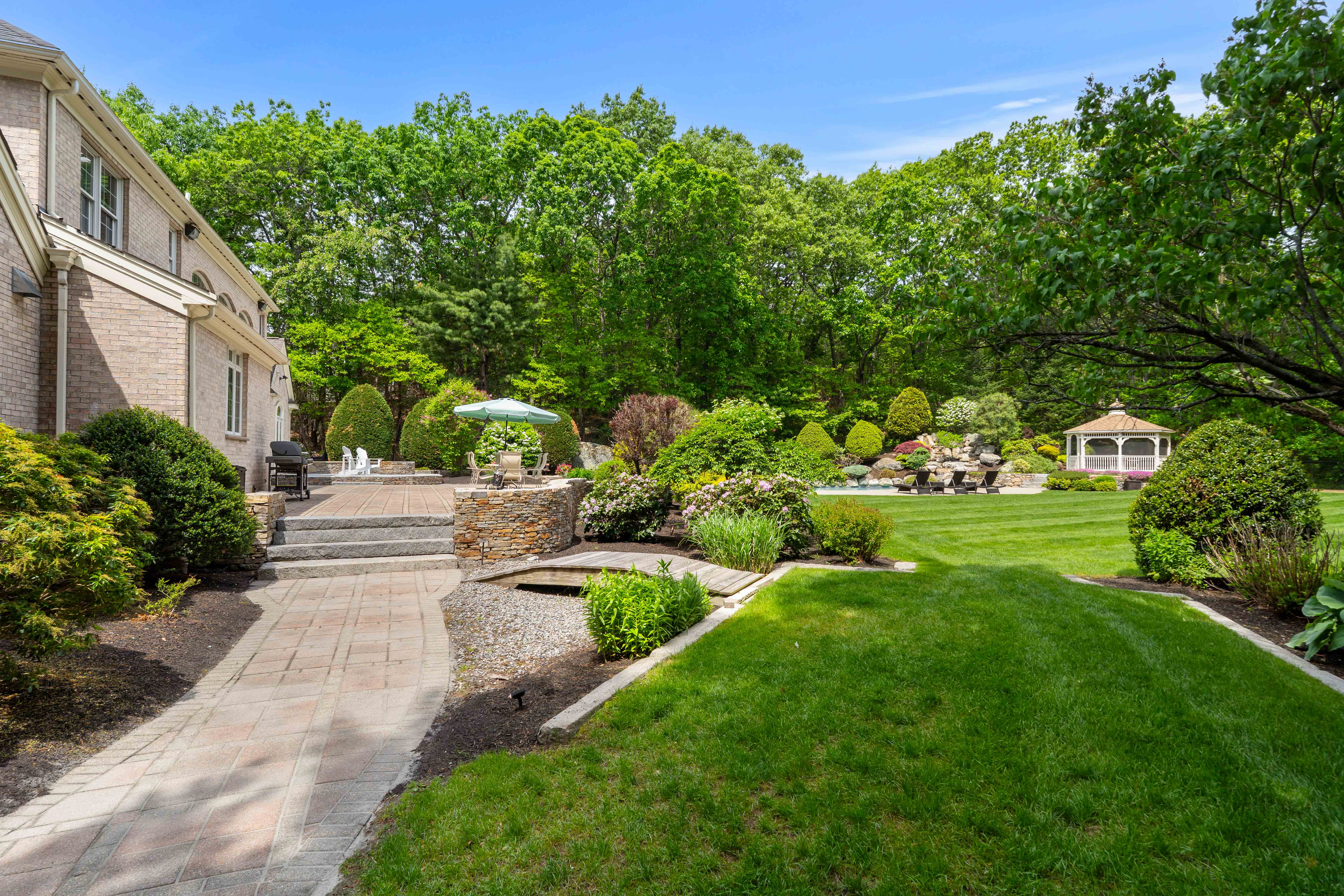  9 Fiorenza Drive, Wilmington, MA, 01887 - 物件實景