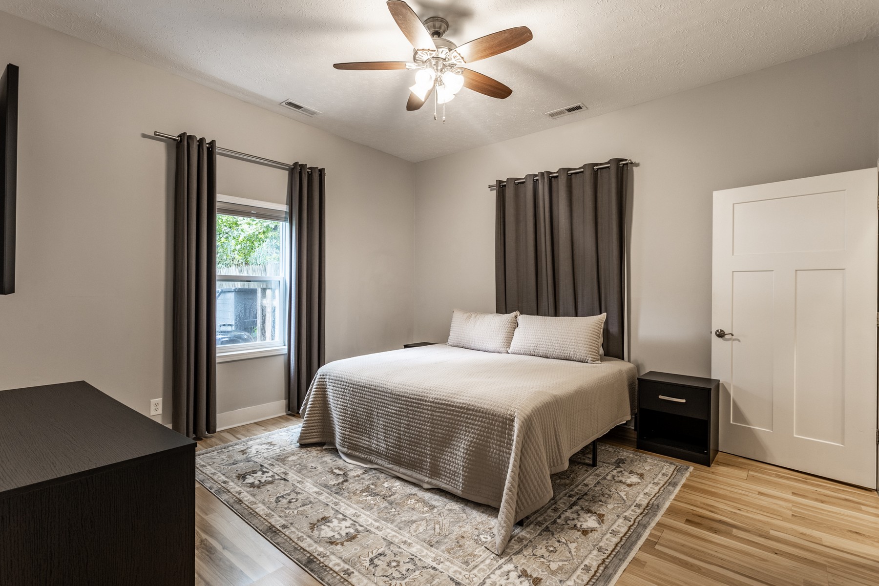  Reimagined Craftsman Home in the Heart of Fountain Square - 物件實景