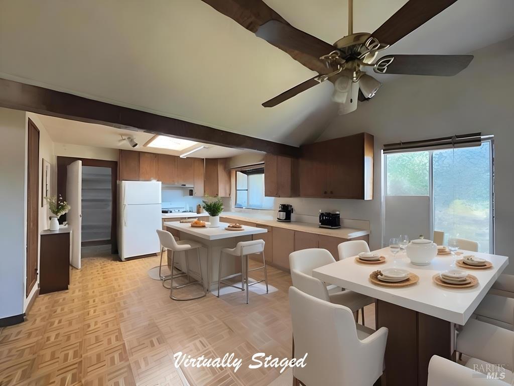Petaluma, California, 94952, United States, 4 Bedrooms Bedrooms, ,2 BathroomsBathrooms,Residential,For Sale,1904251
