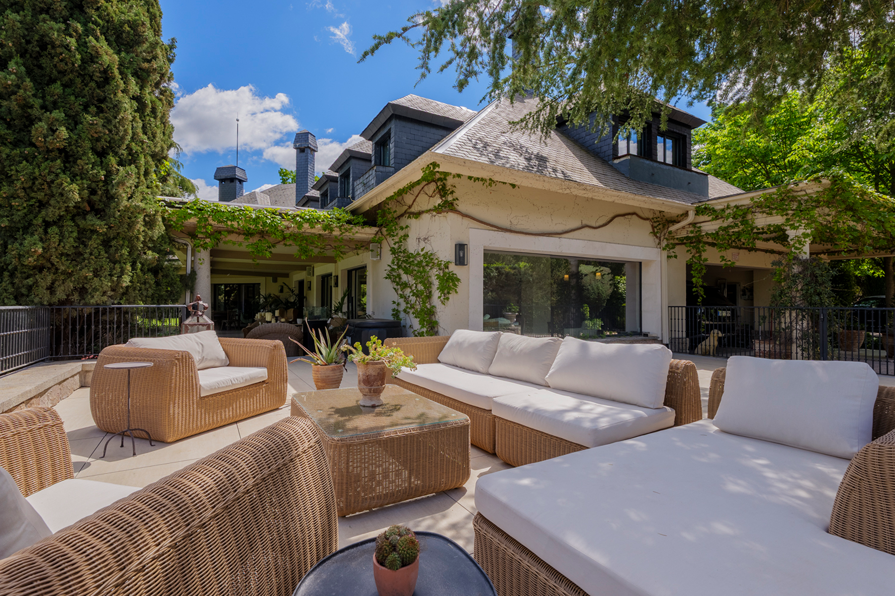  Villa with pool and garden in Somosaguas - 物件實景