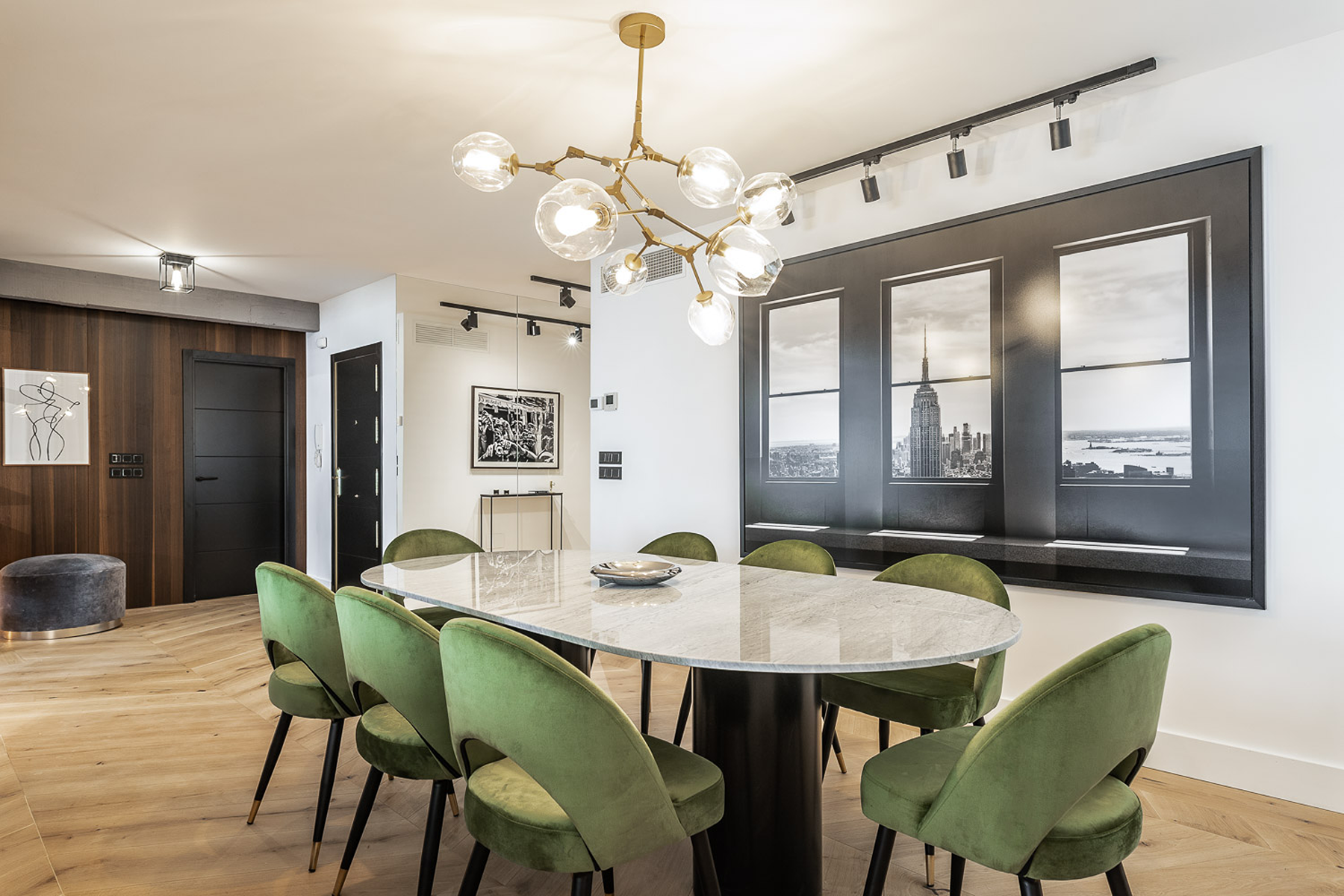  Flat of 272 m2 on a single floor with 4 suites designed by Nordic Standard - 物件實景