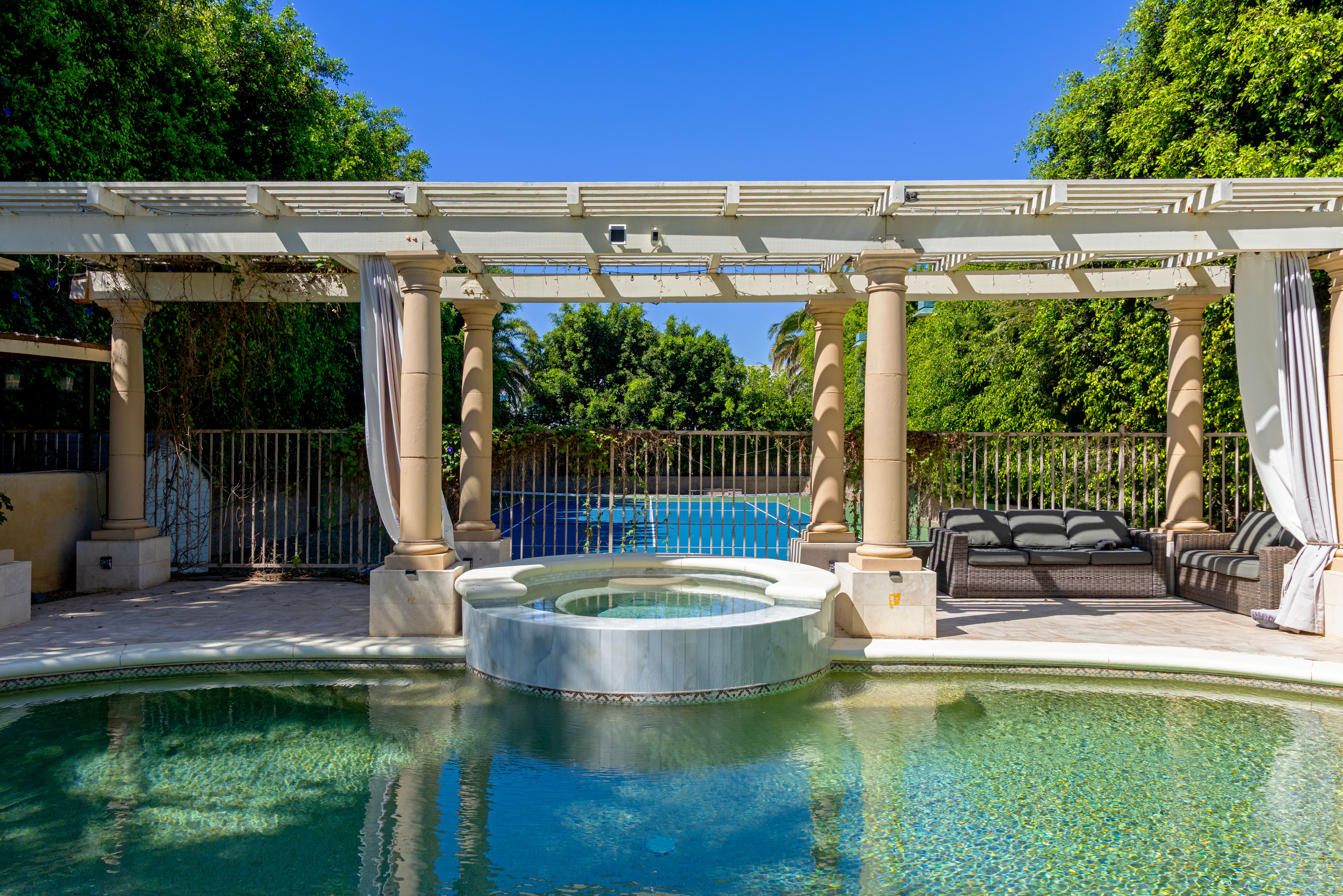 20391 Southwest Cypress Street, Newport Beach, CA 92660 - 物件實景