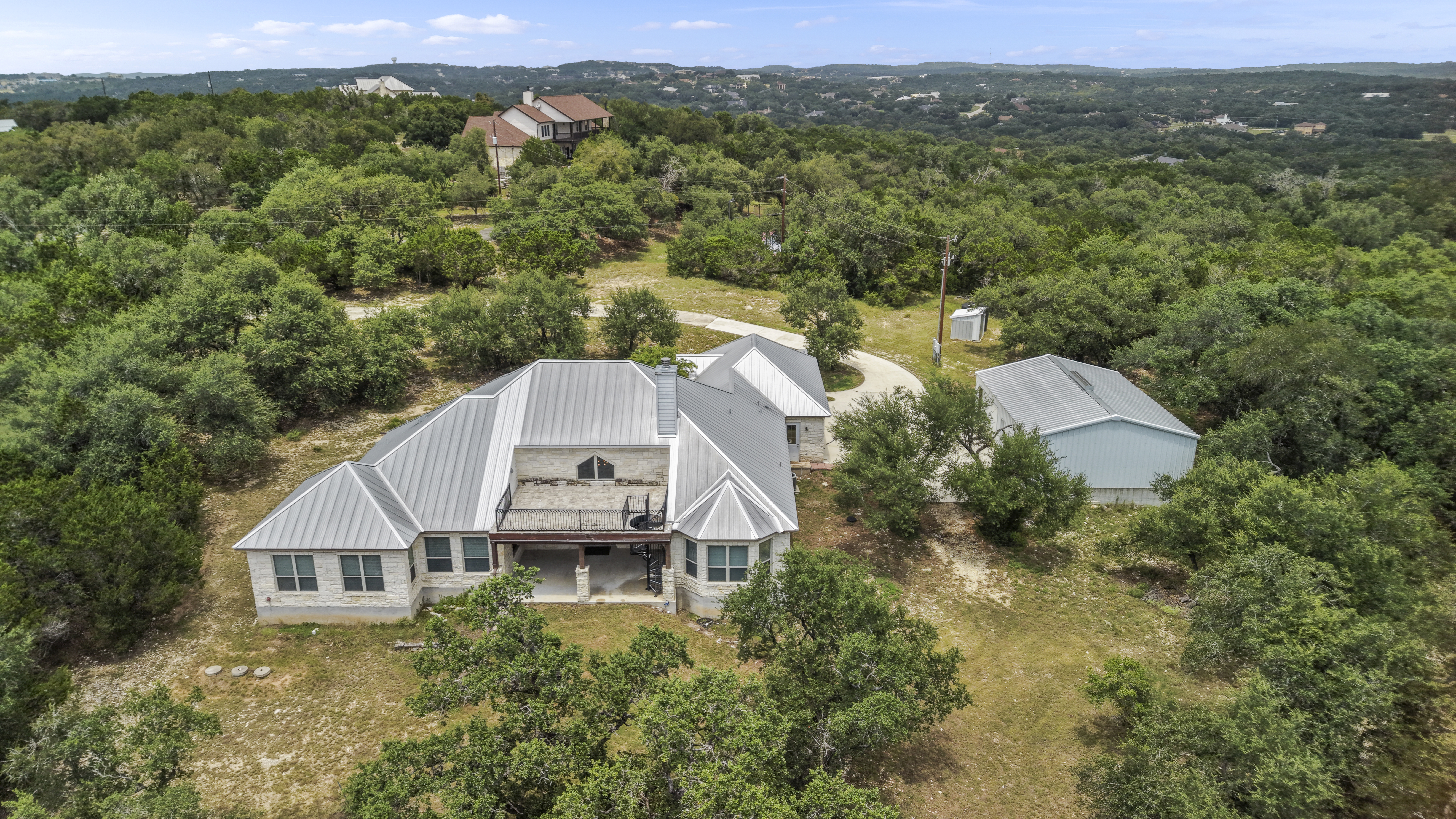  One Story Bulverde Home with Workshop on 6.5 Acres - 物件實景