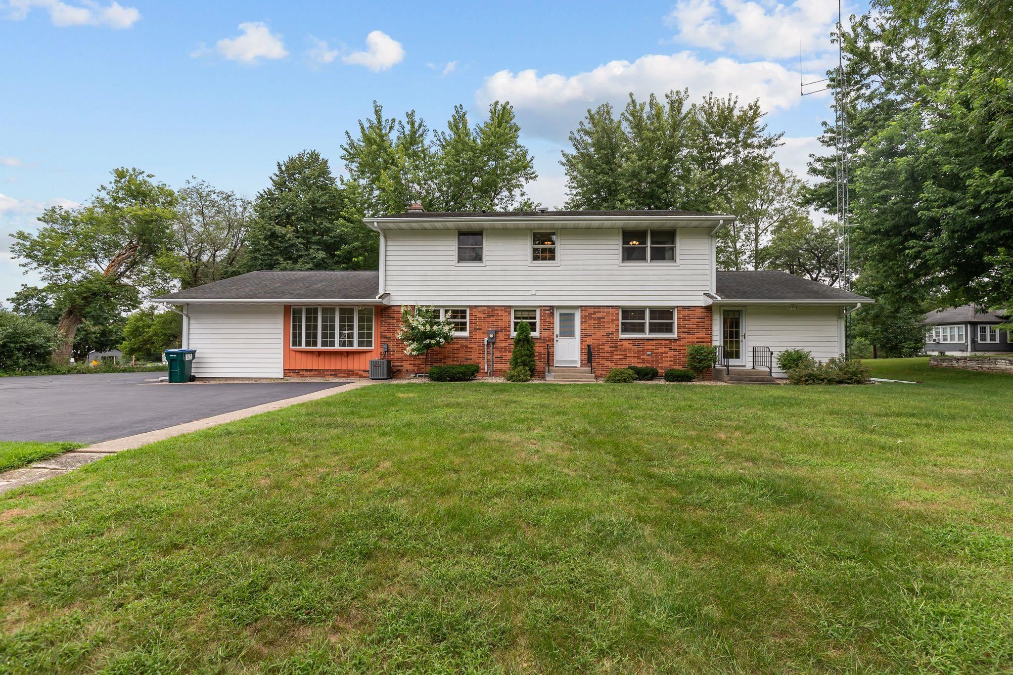 WAUTOMA, Wisconsin, 54982, United States, 4 Bedrooms Bedrooms, ,3 BathroomsBathrooms,Residential,For Sale,1955228