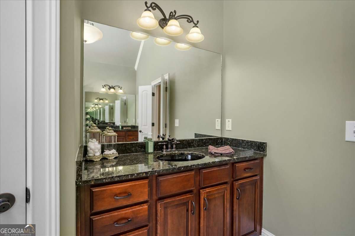 Winder, Georgia, 30680, United States, 5 Bedrooms Bedrooms, ,4 BathroomsBathrooms,Residential,For Sale,1837840