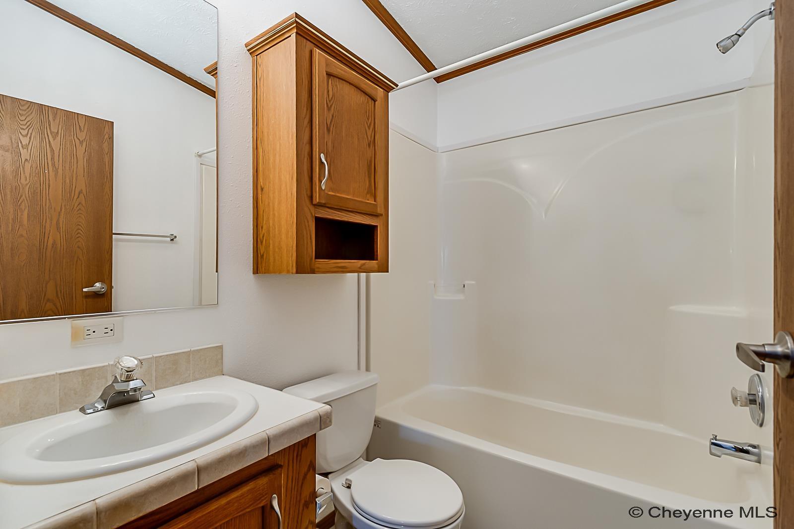 Cheyenne, Wyoming, 82009, United States, 3 Bedrooms Bedrooms, ,2 BathroomsBathrooms,Residential,For Sale,1826400