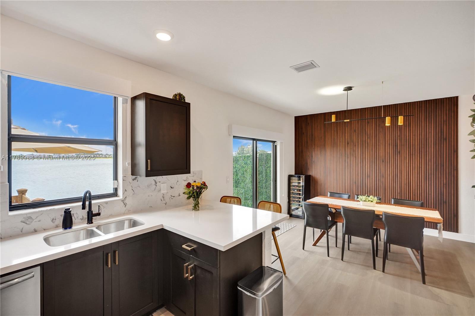 Miami, Florida, 33179, United States, 3 Bedrooms Bedrooms, ,3 BathroomsBathrooms,Residential,For Sale,1784236