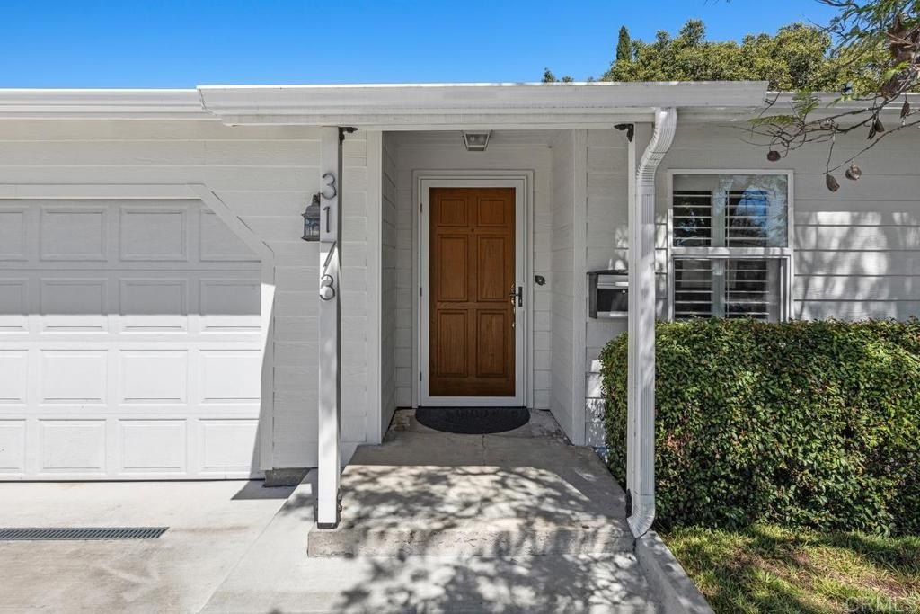Lemon Grove, California, 91945, United States, 2 Bedrooms Bedrooms, ,2 BathroomsBathrooms,Residential,For Sale,1907575