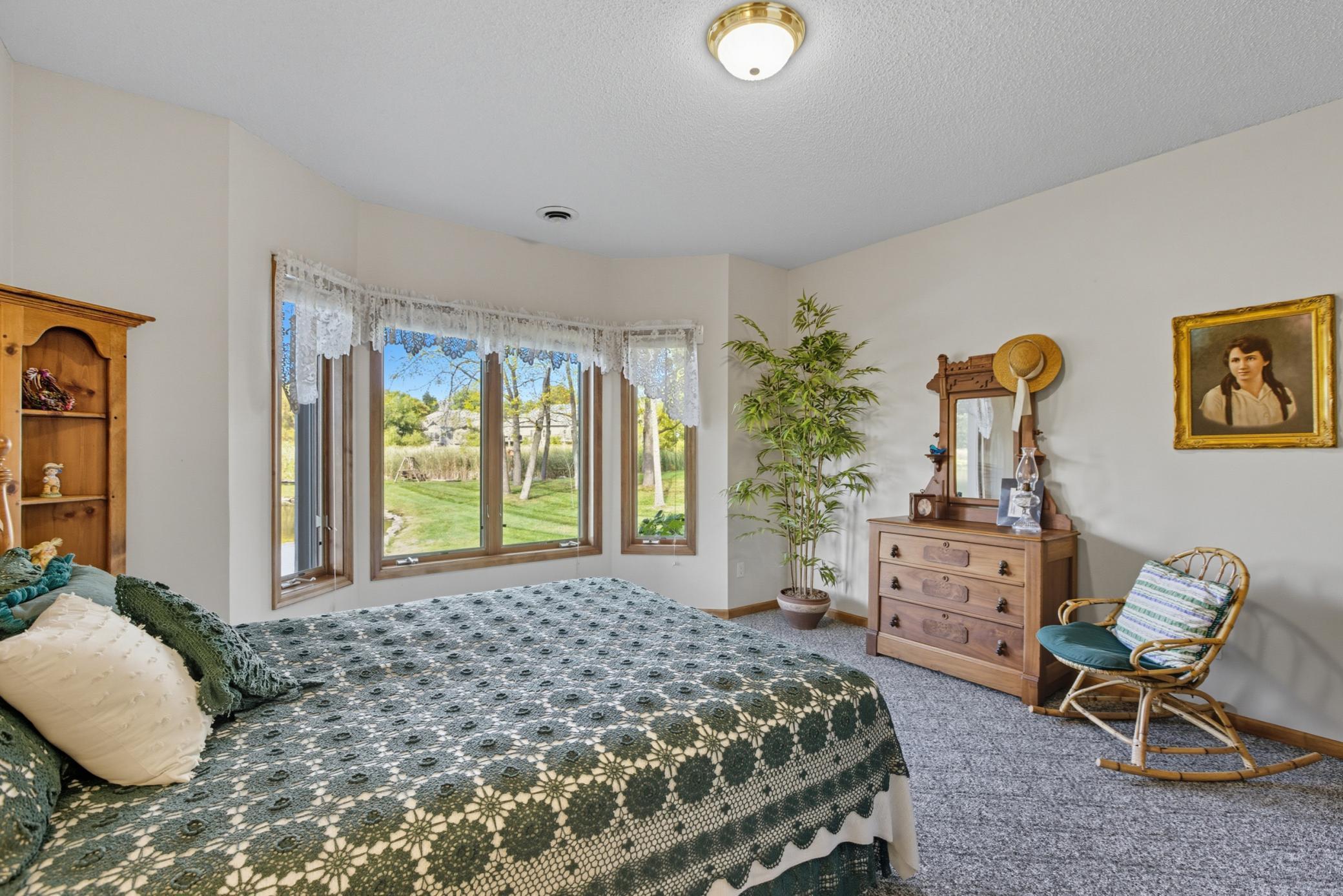 Plymouth, Minnesota, 55446, United States, 3 Bedrooms Bedrooms, ,2 BathroomsBathrooms,Residential,For Sale,1957891