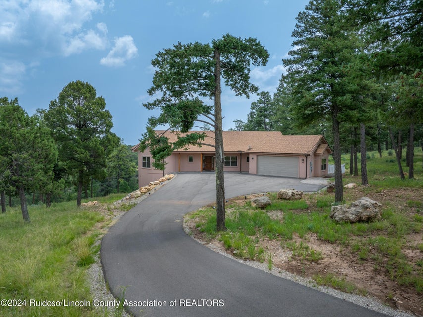 Ruidoso, New Mexico, 88345, United States, 4 Bedrooms Bedrooms, ,4 BathroomsBathrooms,Residential,For Sale,1921687