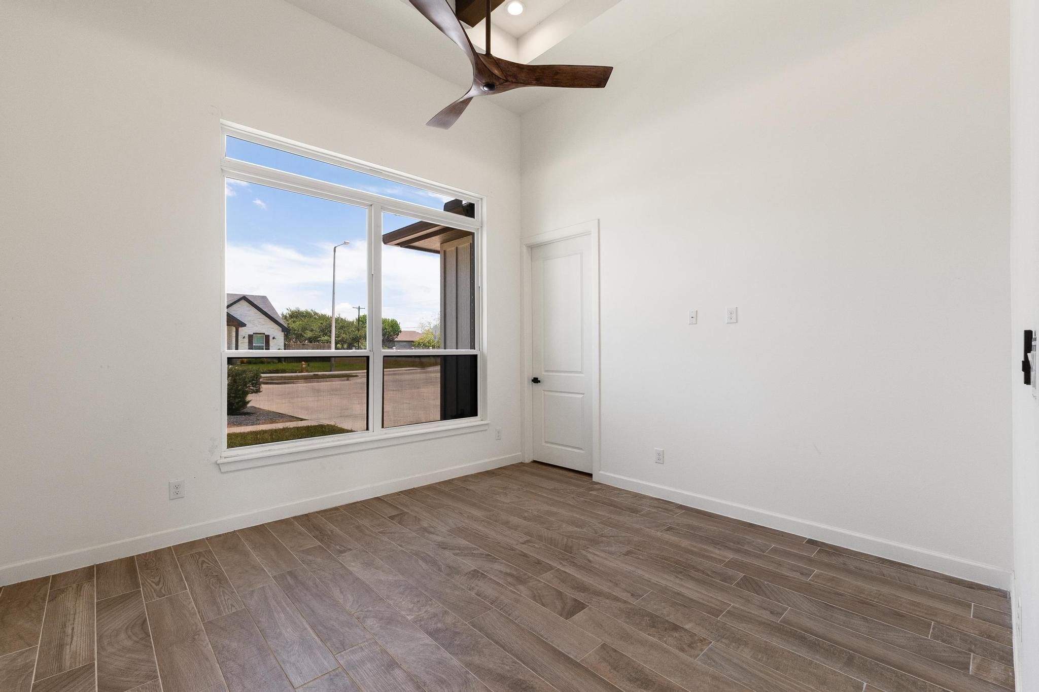  Elevated South Texas Living - 物件實景