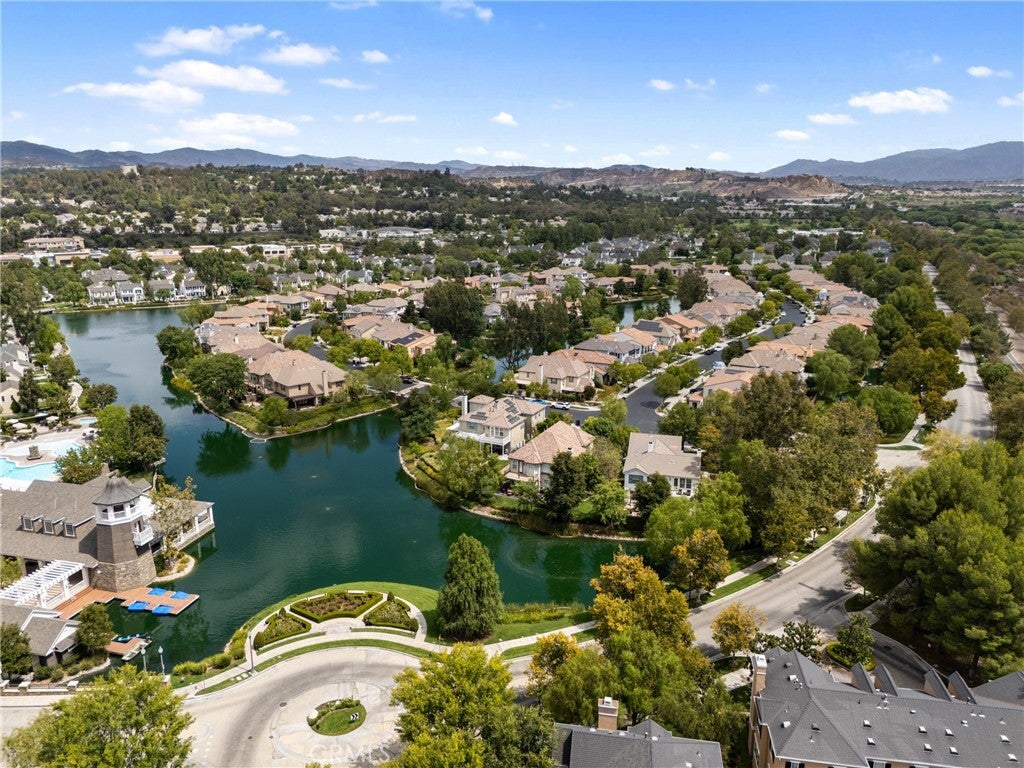 Valencia, California, 91355, United States, 3 Bedrooms Bedrooms, ,3 BathroomsBathrooms,Residential,For Sale,1941622