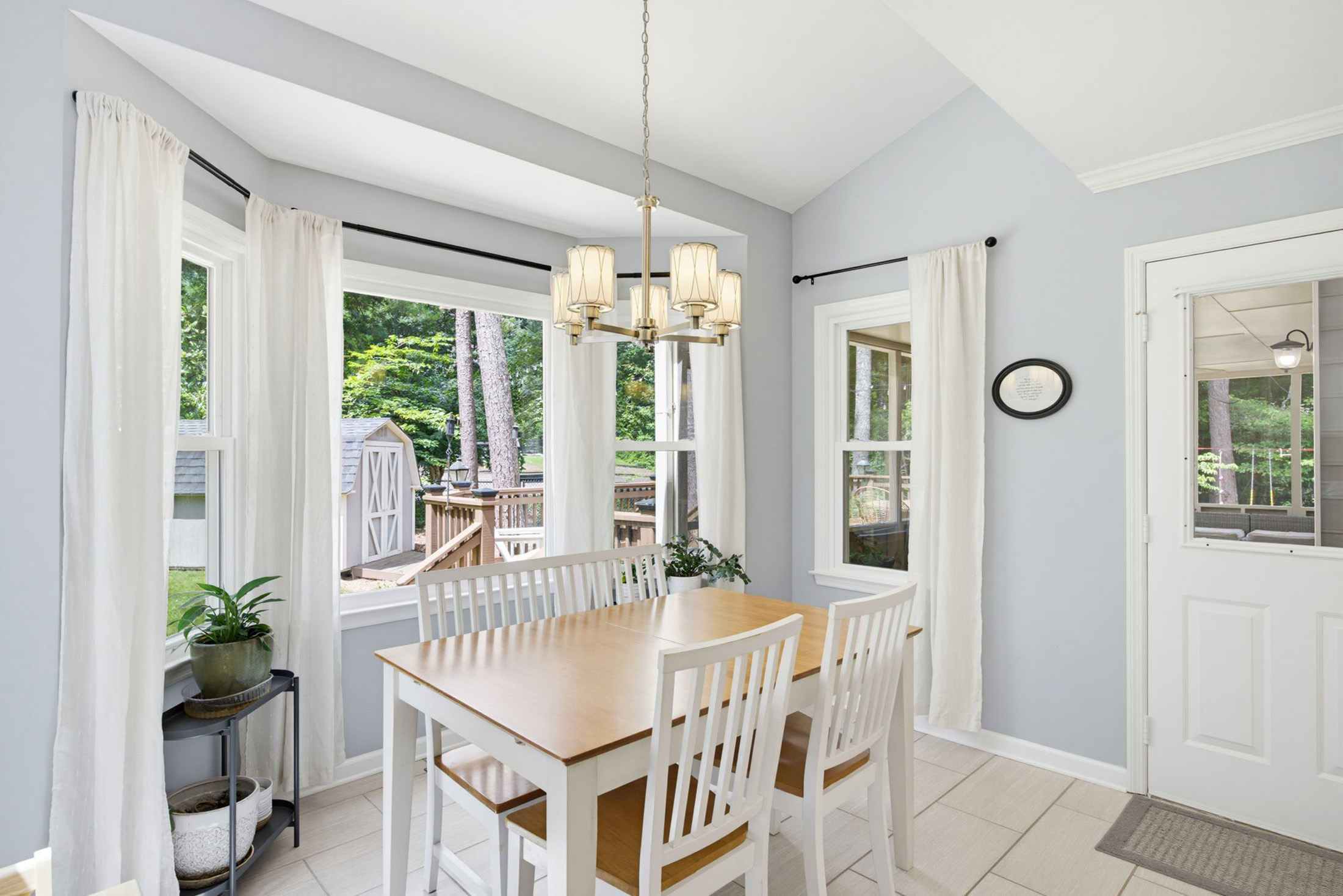  Stunning 5-Bedroom Brick Home in the Heart of East Cobb - 物件實景