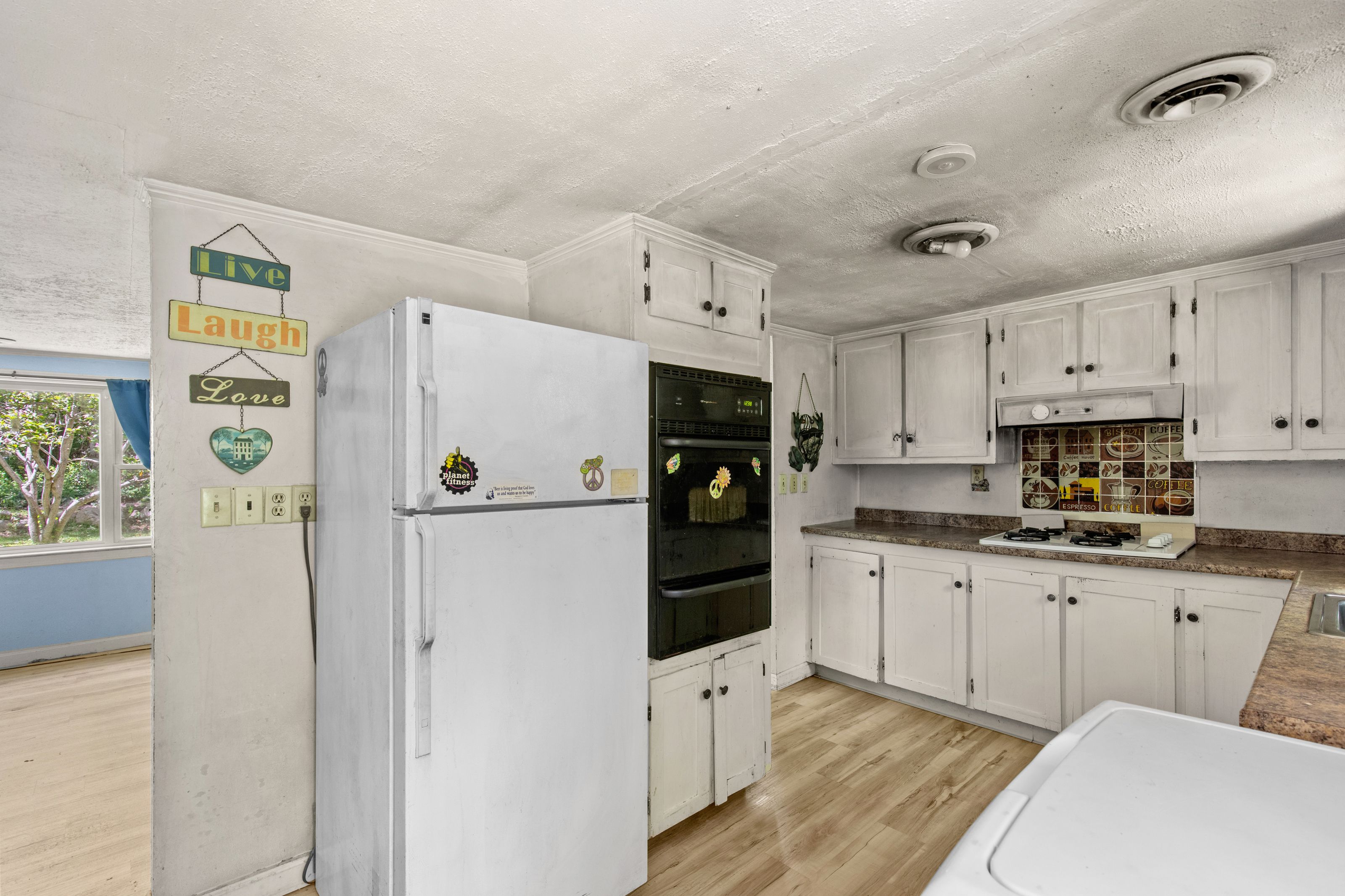 8 Pond View Circle, Plymouth, MA, 02360 - 物件實景