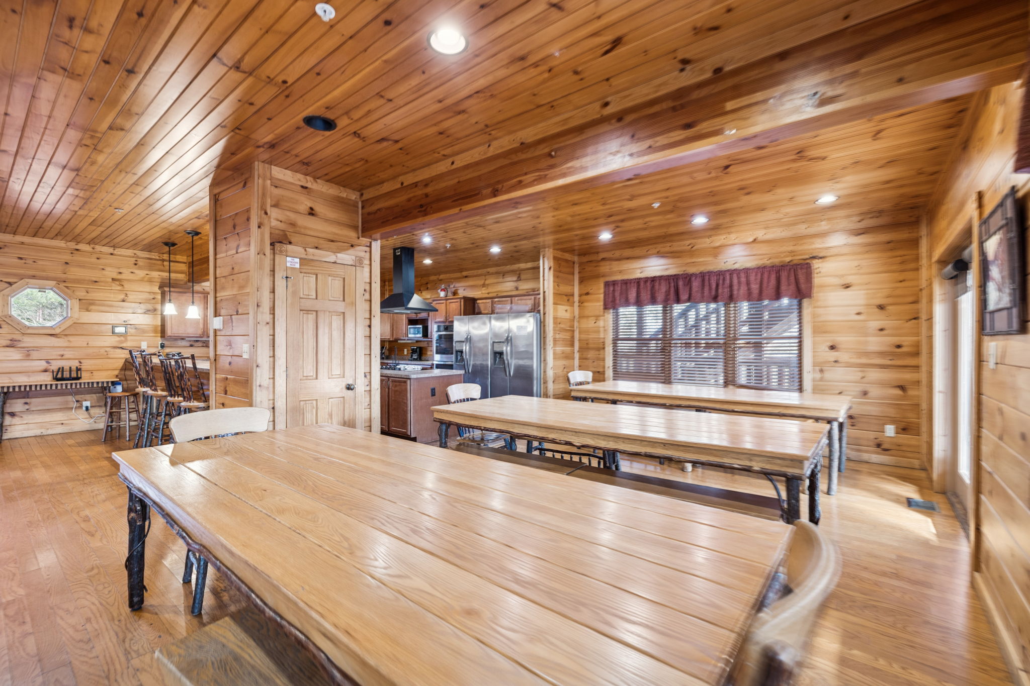 Gatlinburg, Tennessee, 37738, United States, 9 Bedrooms Bedrooms, ,9 BathroomsBathrooms,Residential,For Sale,1996380