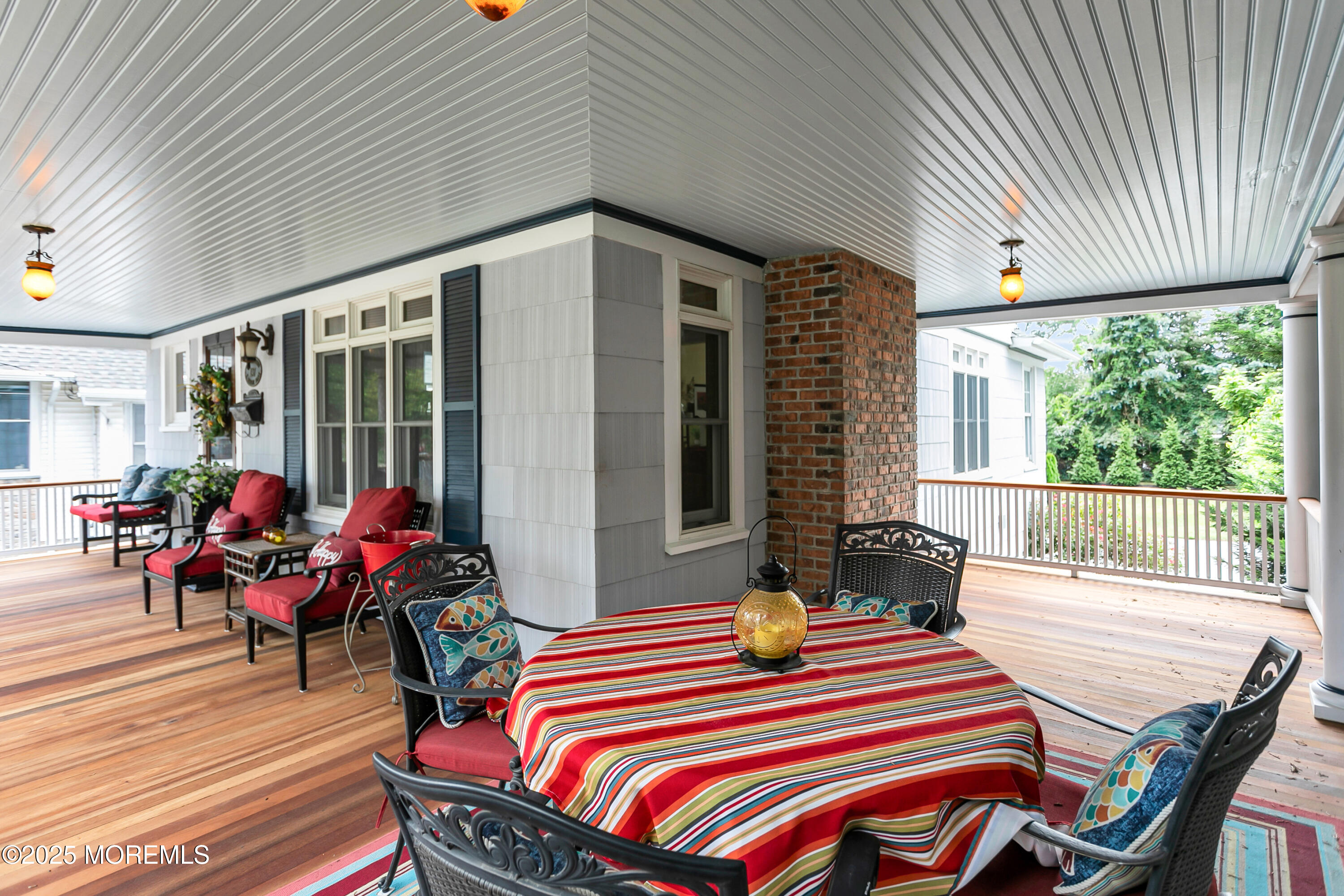 Red Bank, New Jersey, 07701, United States, 3 Bedrooms Bedrooms, ,2 BathroomsBathrooms,Residential,For Sale,1920551