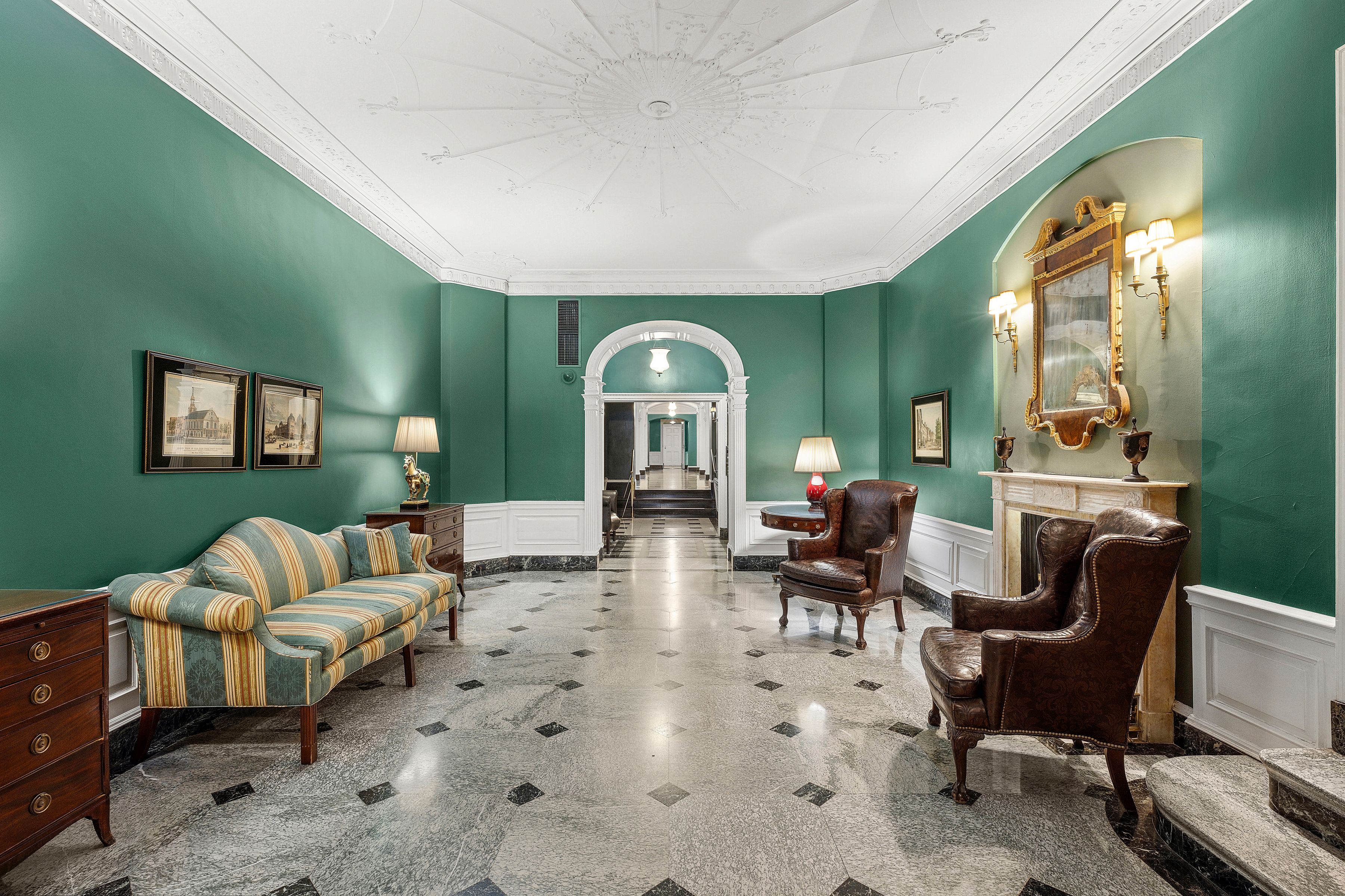  14 Sutton Place South, 1B - 物件實景