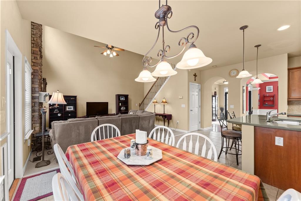 Buford, Georgia, 30518, United States, 4 Bedrooms Bedrooms, ,4 BathroomsBathrooms,Residential,For Sale,1990419