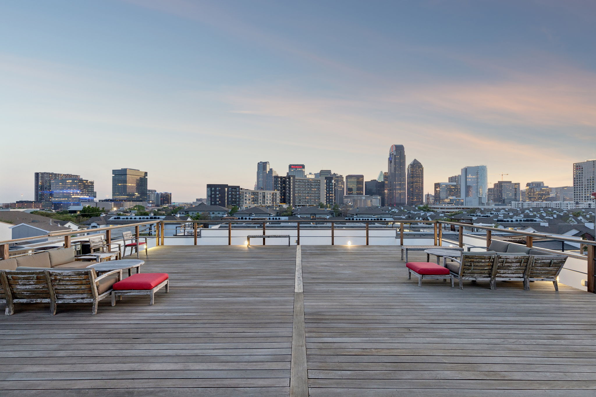  Rare Double Residence that Redefines Midrise Living in the Heart of Dallas - 物件實景