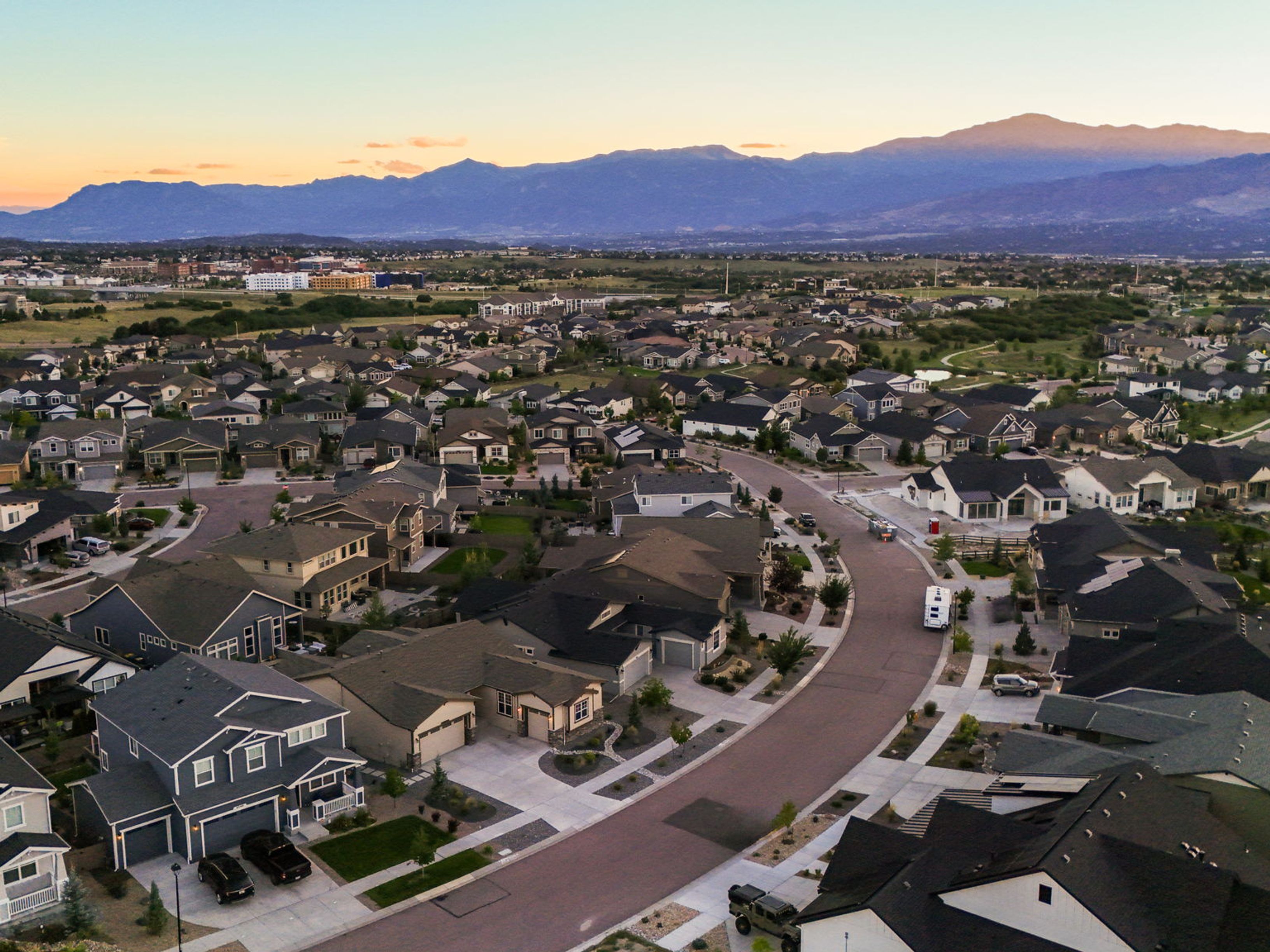  Stunning Campbell Model Home in Desirable Cordera - 物件實景