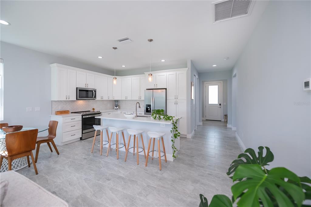 Venice, Florida, 34285, United States, 3 Bedrooms Bedrooms, ,2 BathroomsBathrooms,Residential,For Sale,1934164