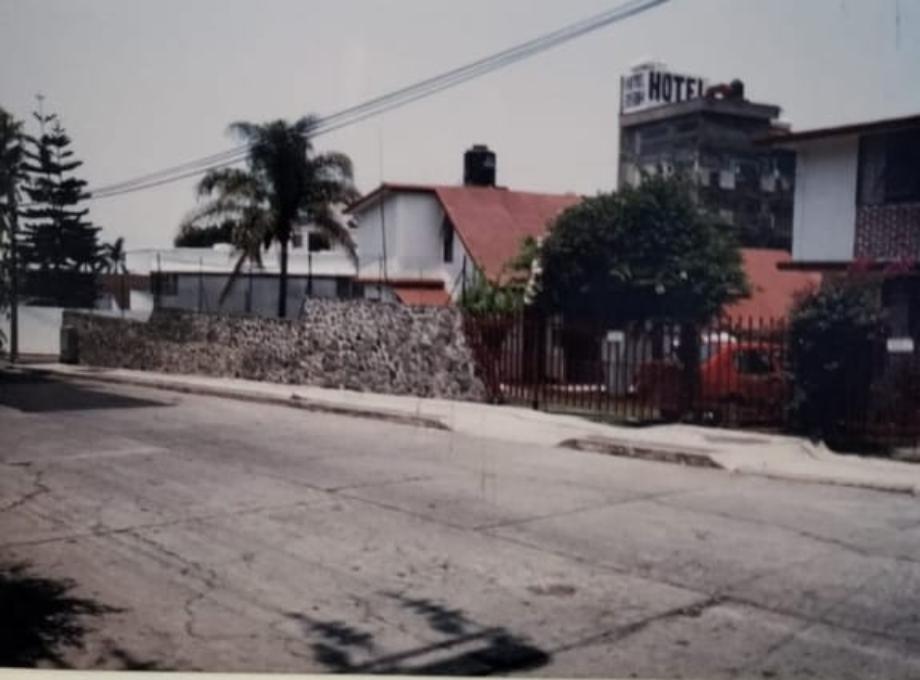 Cuernavaca, Morelos, 62230, Mexico, 3 Bedrooms Bedrooms, ,2 BathroomsBathrooms,Residential,For Sale,1938904