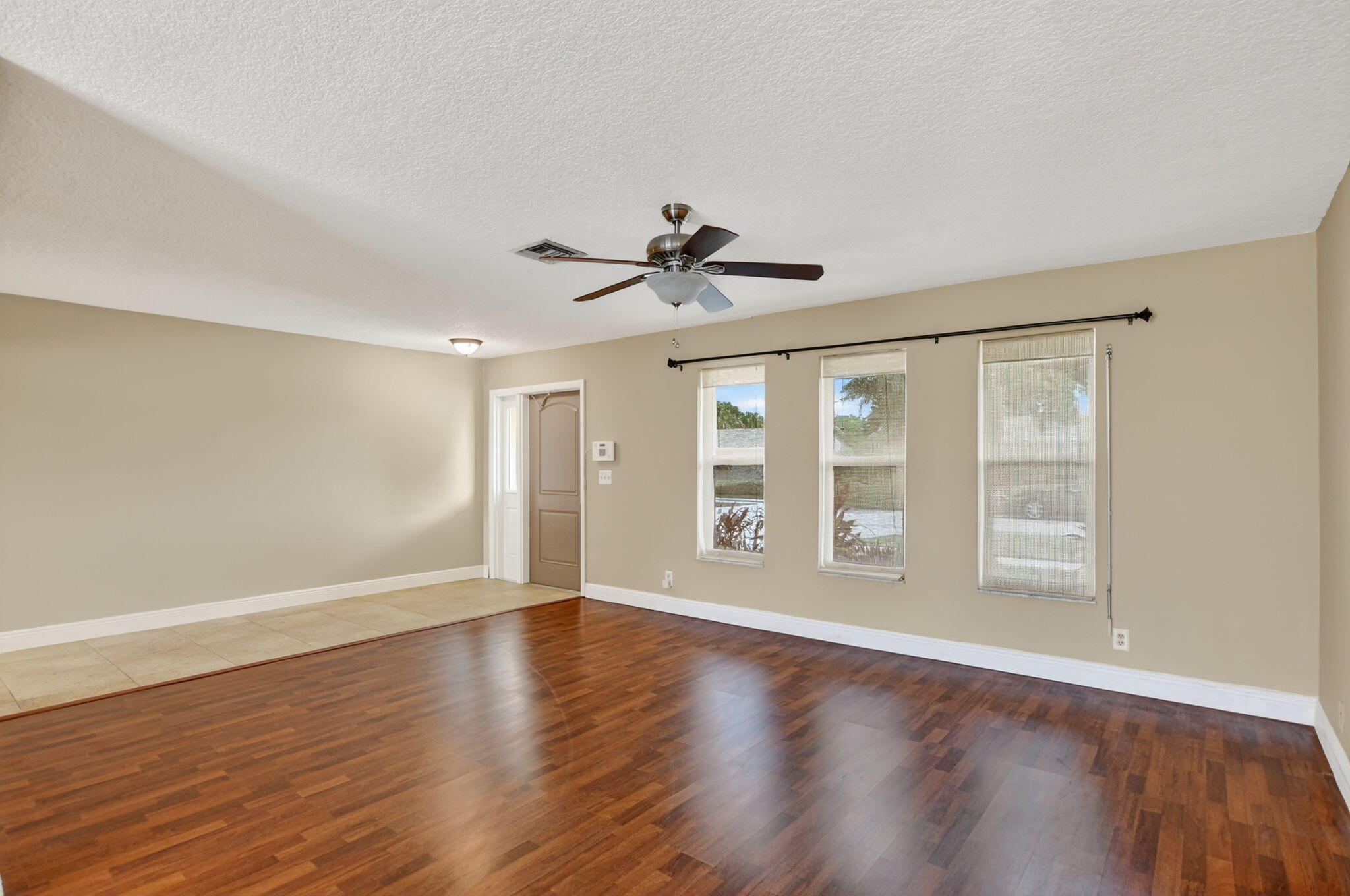 Deerfield Beach, Florida, 33442, United States, 3 Bedrooms Bedrooms, ,2 BathroomsBathrooms,Residential,For Sale,1989496