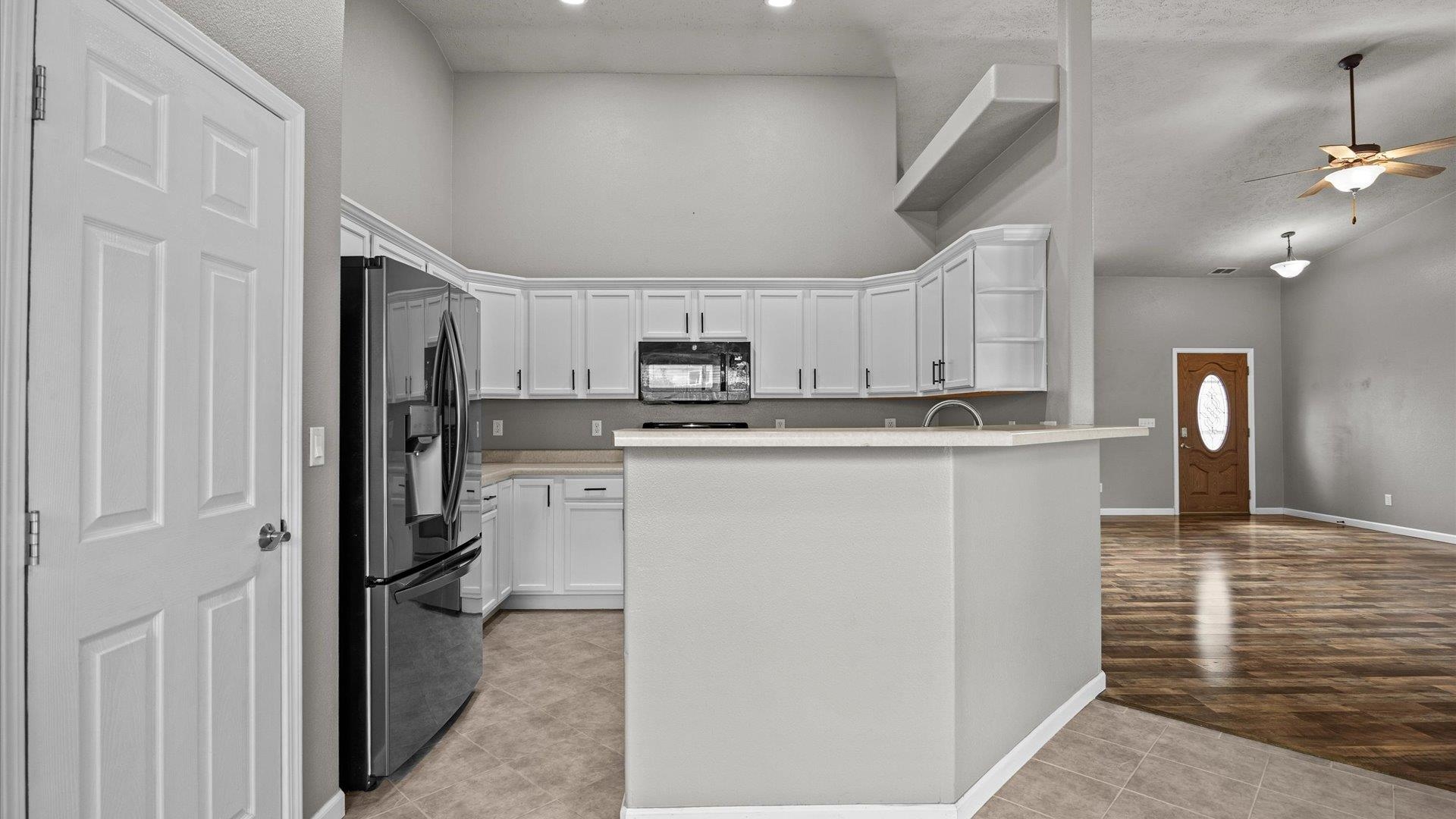 Grand Junction, Colorado, 81504-1274, United States, 3 Bedrooms Bedrooms, ,2 BathroomsBathrooms,Residential,For Sale,1976681