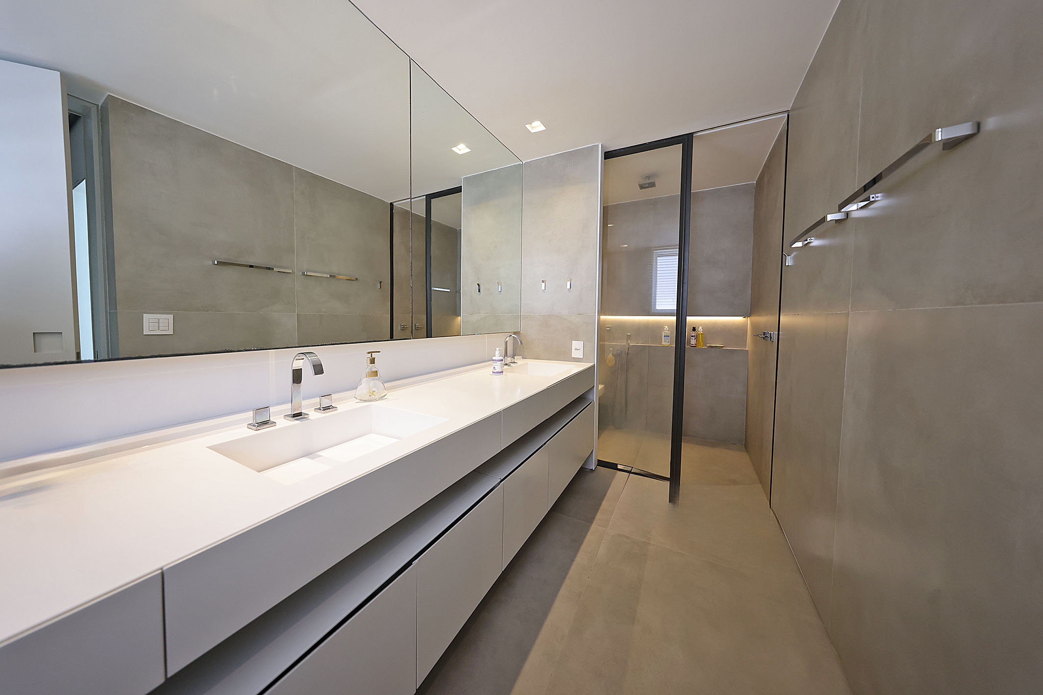  Contemporary house in Barra da Tijuca with four suites and leisure area - 物件實景