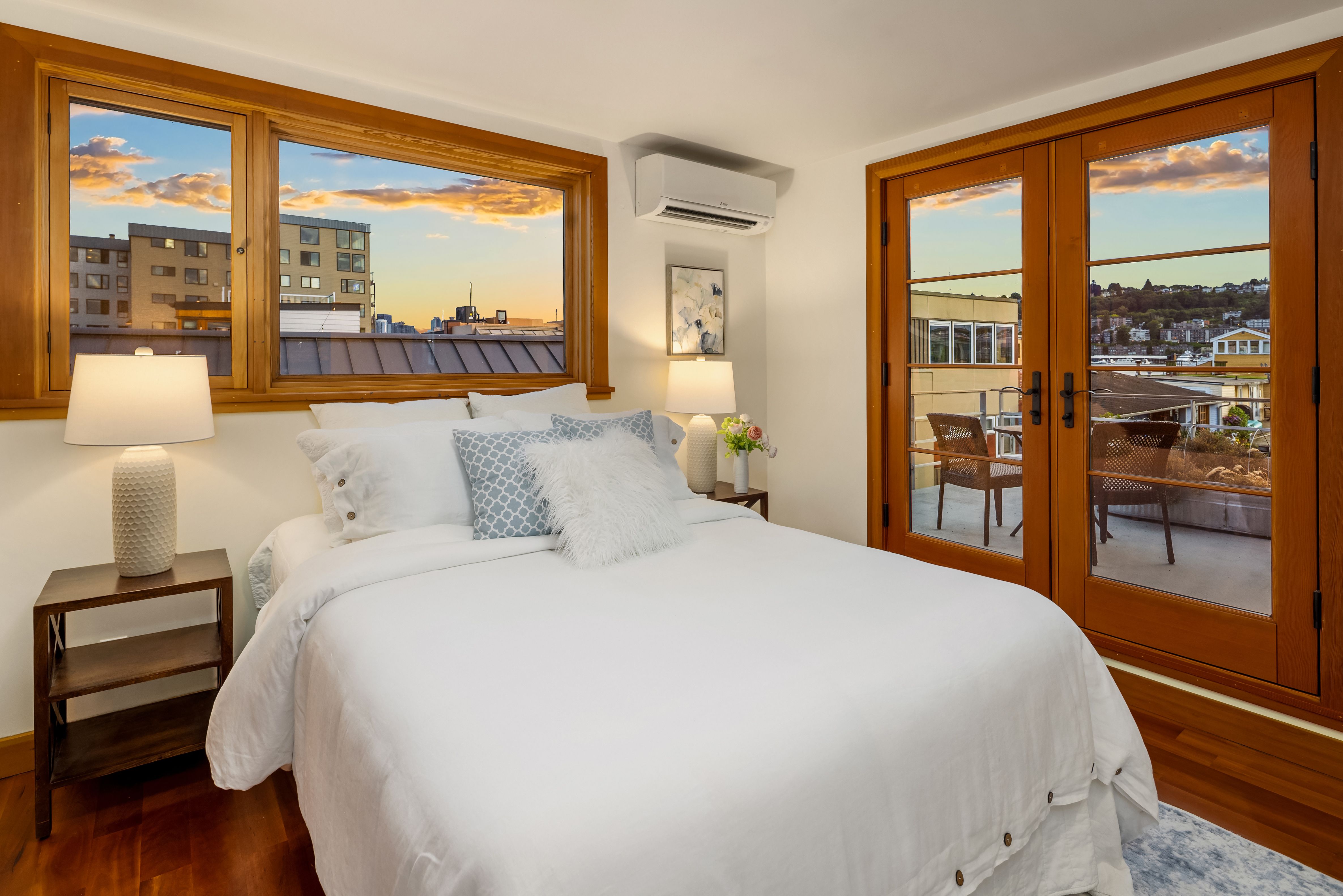  2339 Fairview Ave E #L, Seattle, WA 98102 - 物件實景
