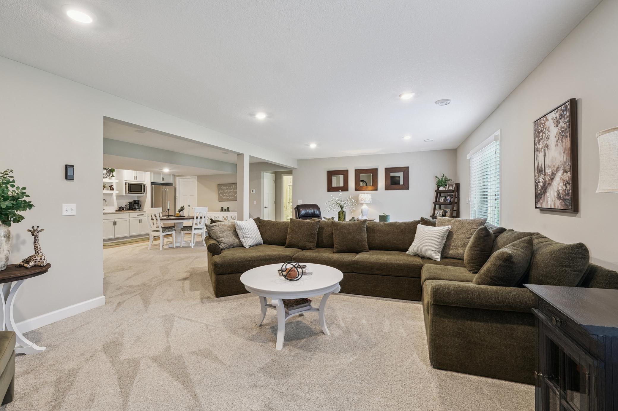Chanhassen, Minnesota, 55317, United States, 4 Bedrooms Bedrooms, ,2 BathroomsBathrooms,Residential,For Sale,1950740