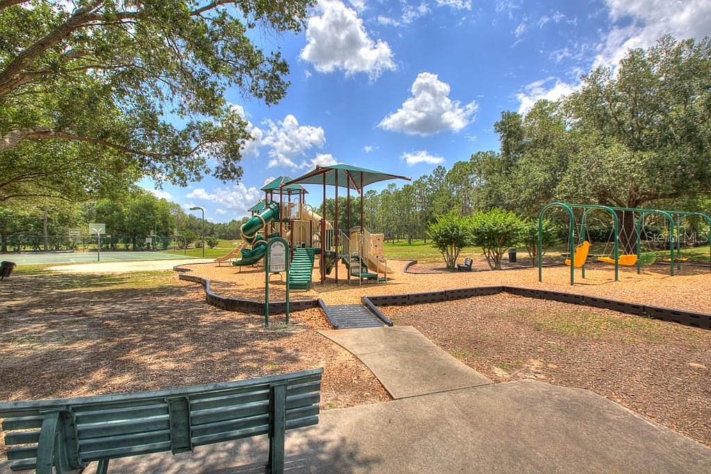 Valrico, Florida, 33596, United States, 5 Bedrooms Bedrooms, ,4 BathroomsBathrooms,Residential,For Sale,1921982