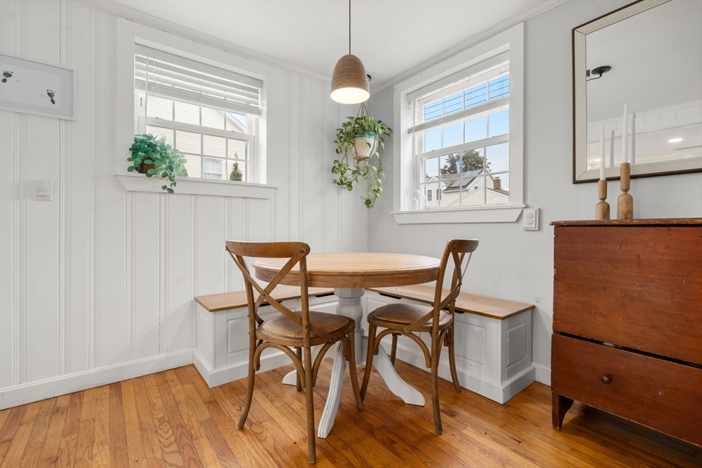 Kingston, Massachusetts, 02364, United States, 4 Bedrooms Bedrooms, ,1 BathroomBathrooms,Residential,For Sale,1991881