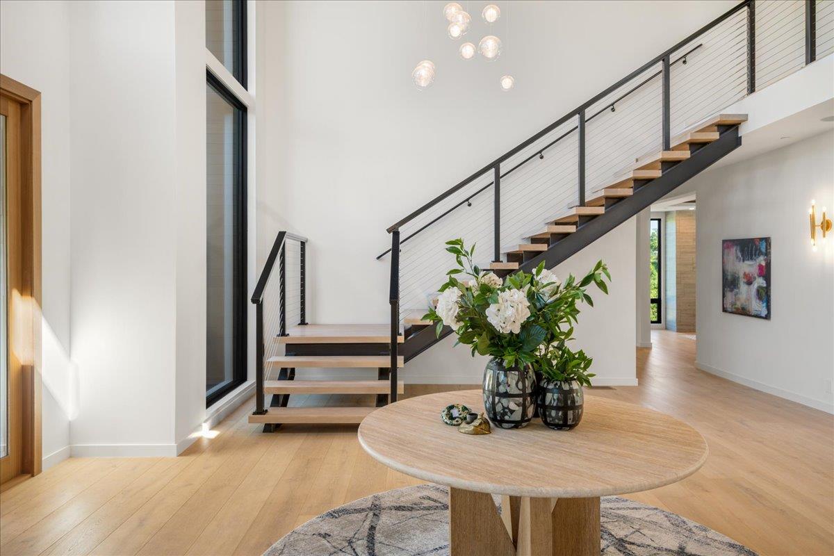 Saratoga, California, 95070, United States, 6 Bedrooms Bedrooms, ,11 BathroomsBathrooms,Residential,For Sale,1971416