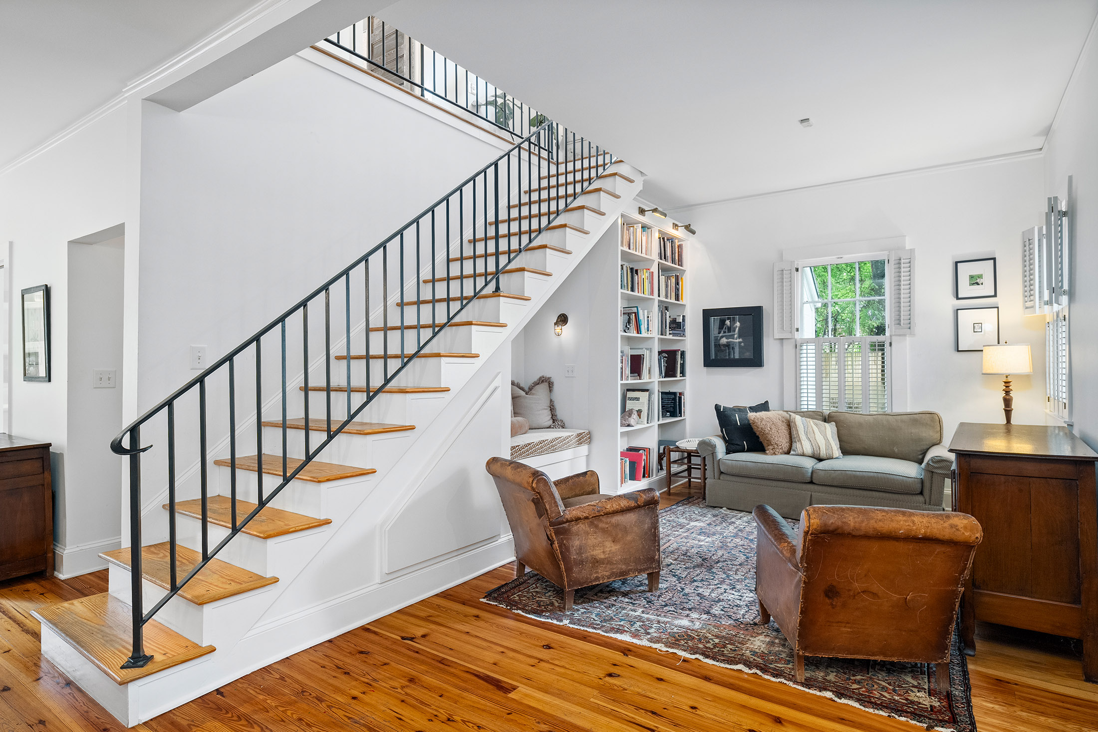  Captivating 1920s Farmhouse in Berkeley Park - 物件實景