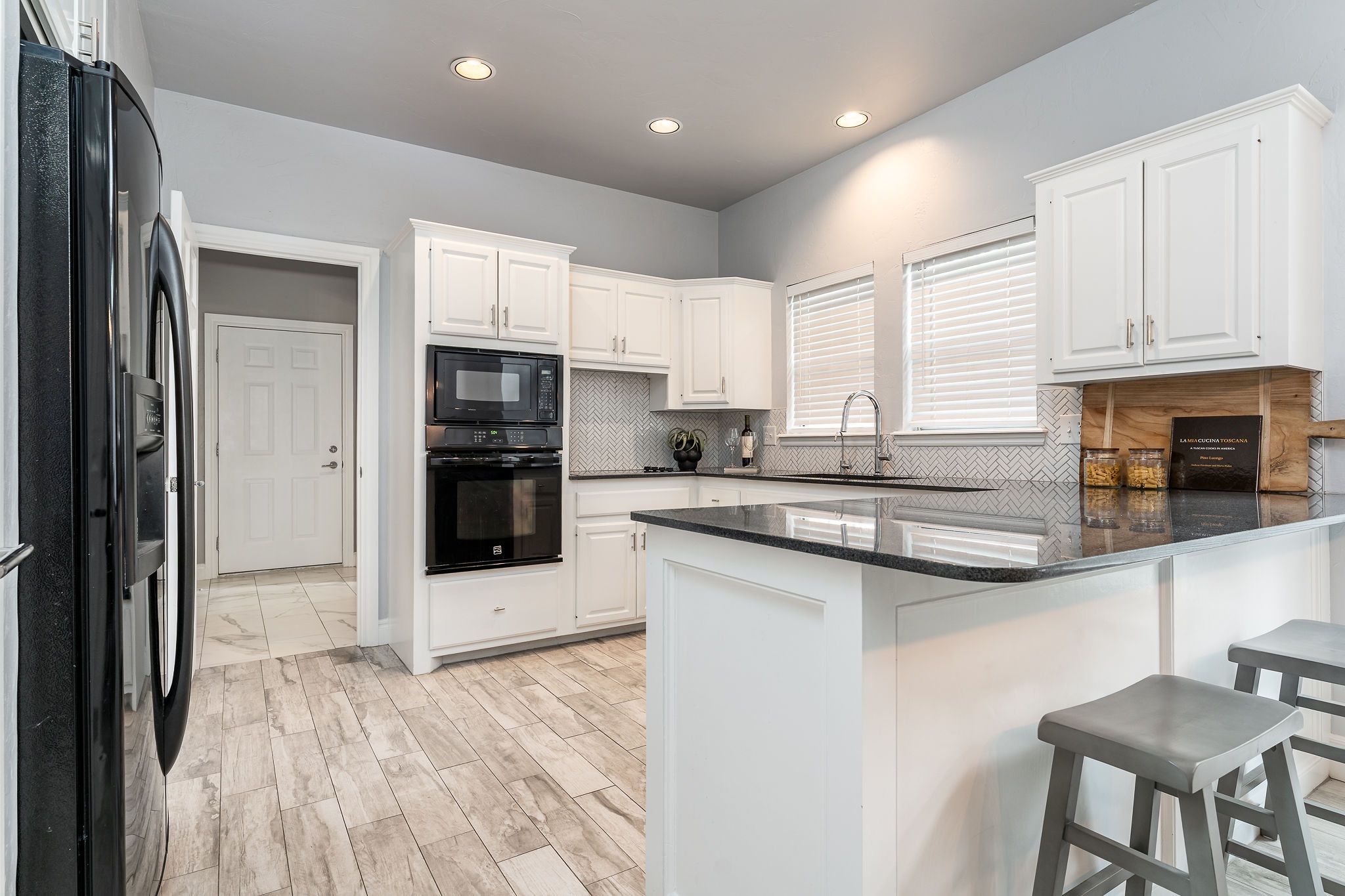  701 Inverary Drive, Edmond, OK 73025 - 物件實景