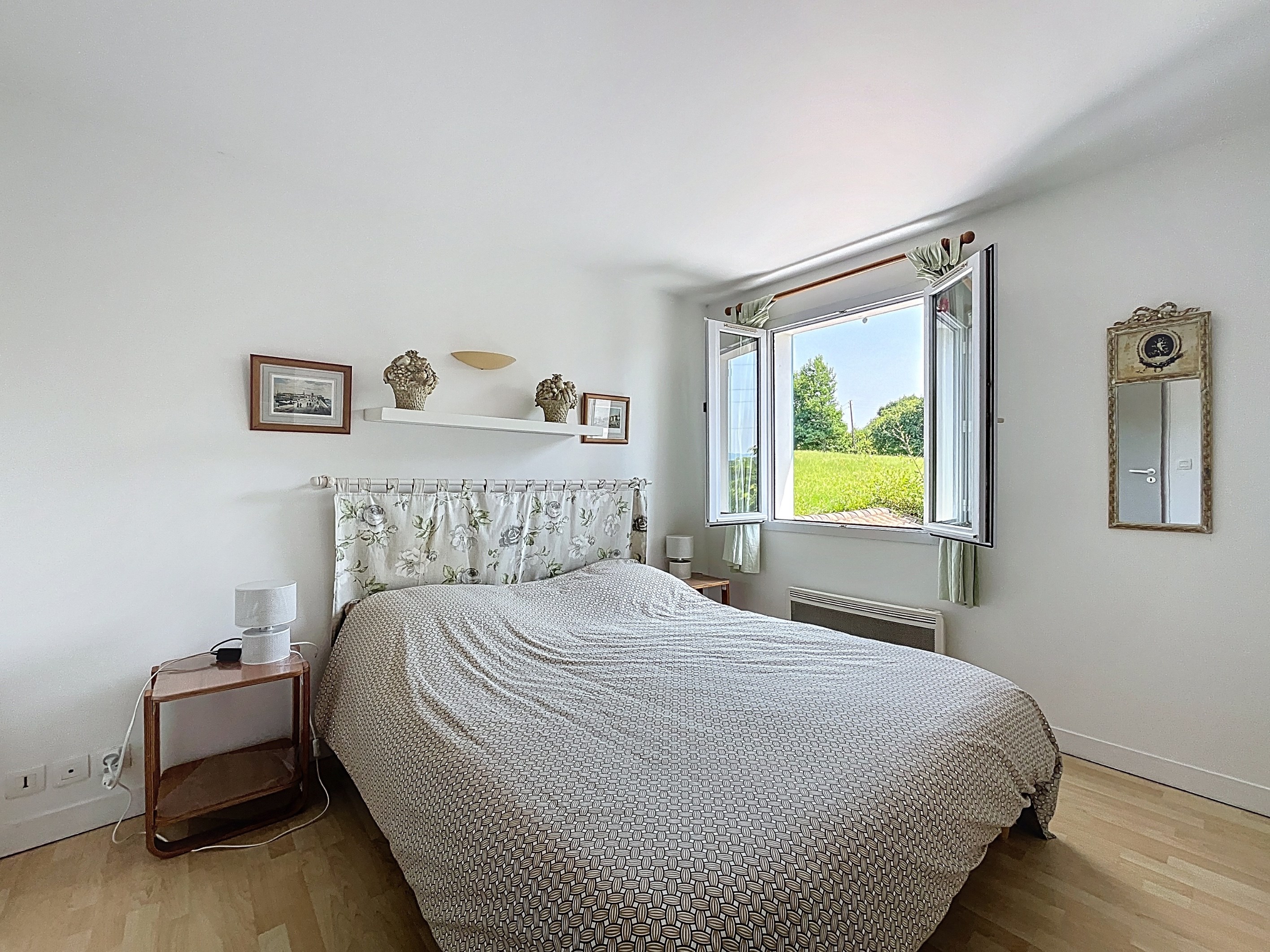  Traditional Basque House – 163 m² – Stunning Mountain Views – 9,300 m² of Land - 物件實景