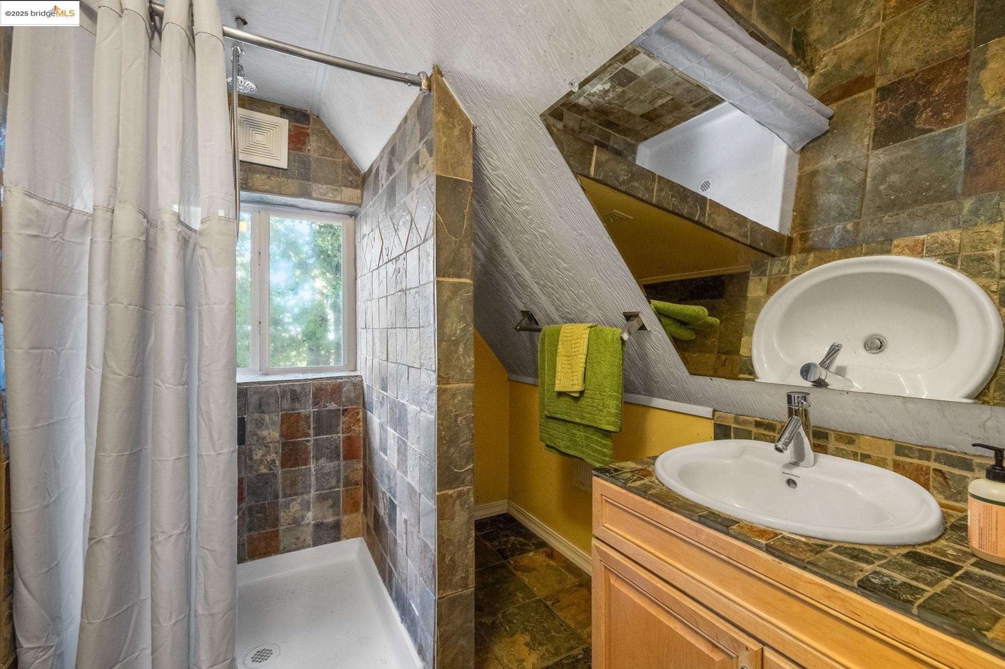 Mi Wuk Village, California, 95346, United States, 5 Bedrooms Bedrooms, ,3 BathroomsBathrooms,Residential,For Sale,1991083